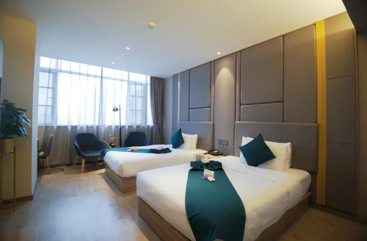 2 Bed Twin Superior Room
