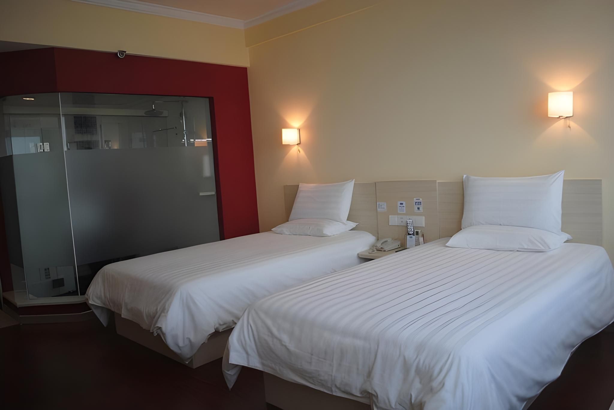 Huazhu - Twin Room