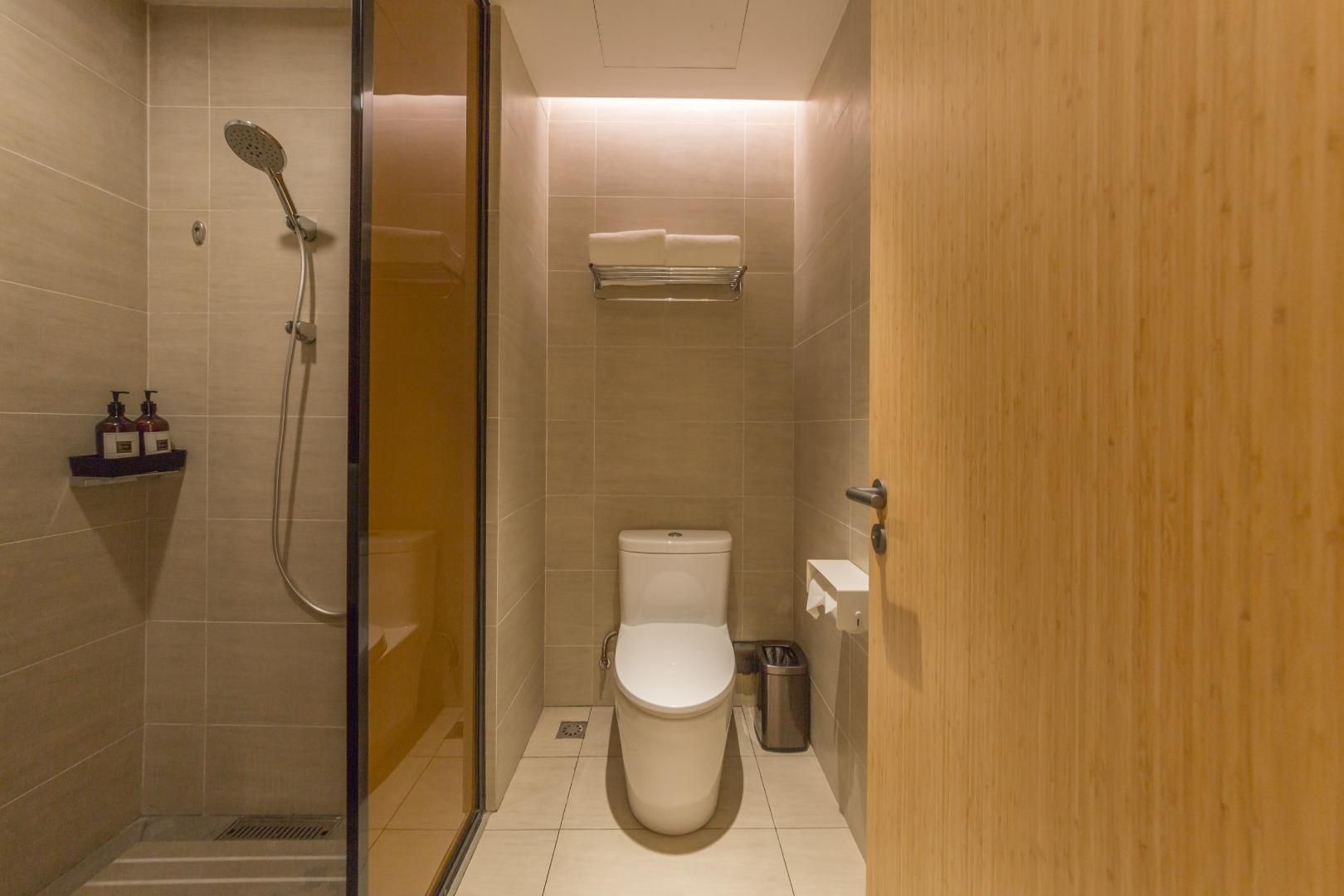 Zero Pressure Twin Room