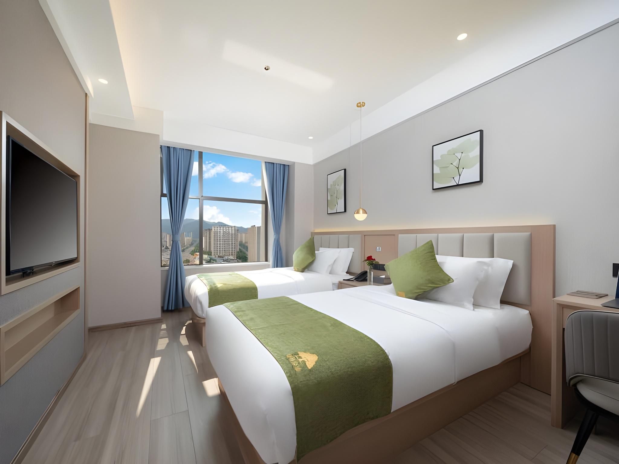 2 Bed Twin Superior Room