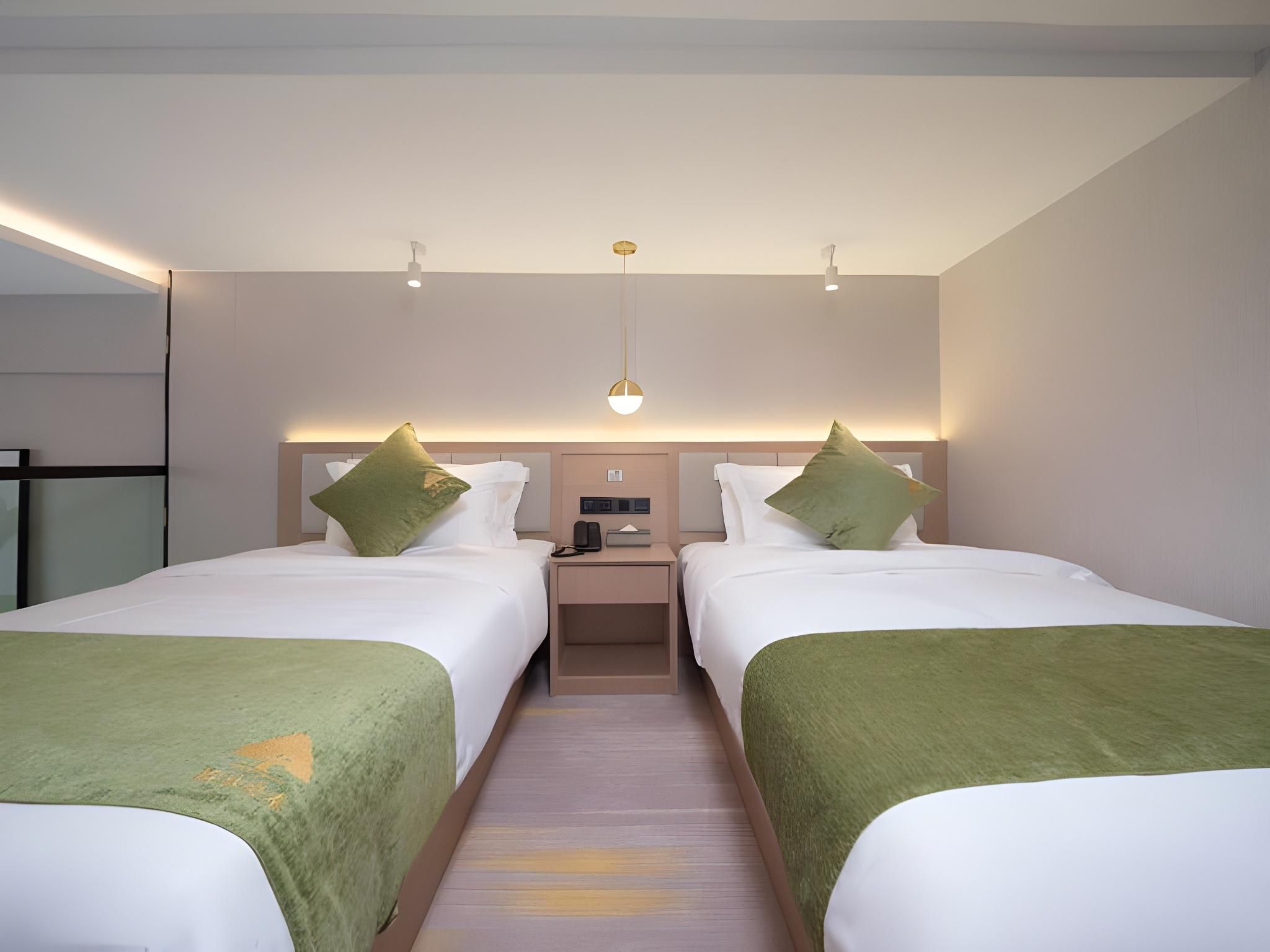 Twin Deluxe Room