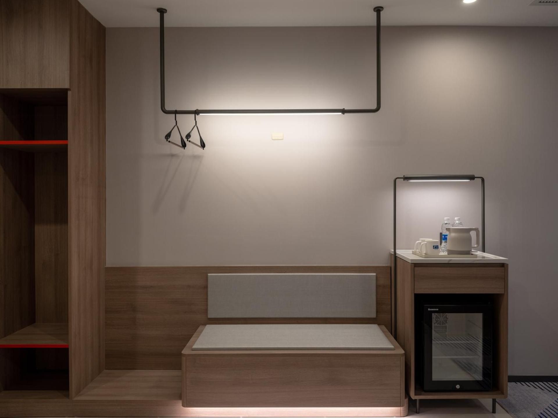 Standard King Room - Accessible