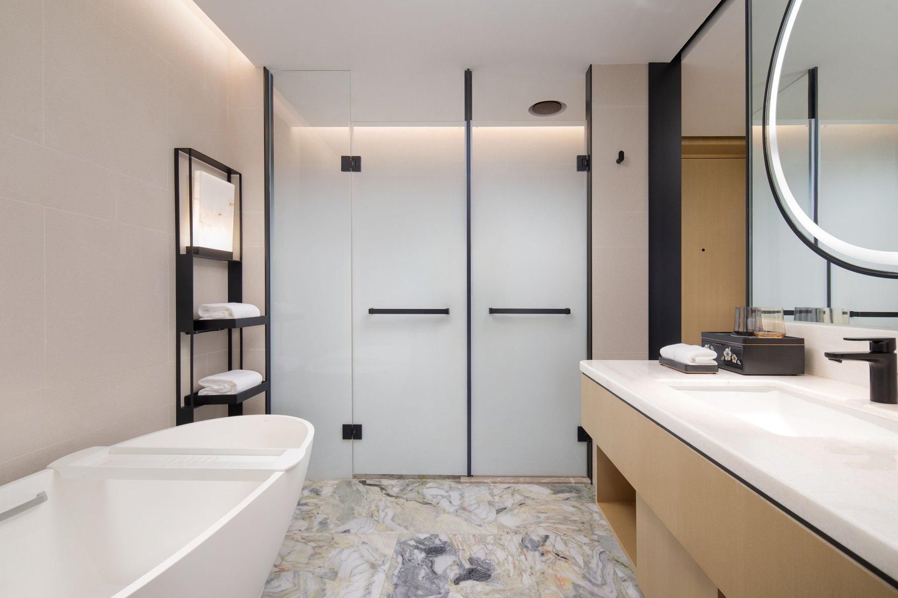 Executive Double, Guest room, 2 Double, Garden view, Balcony
