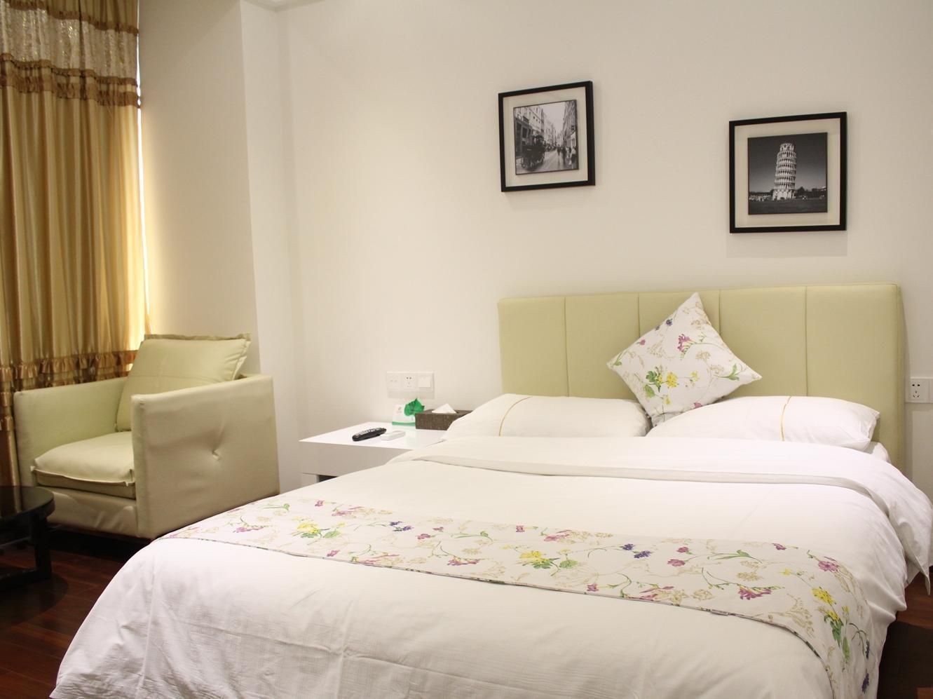 Superior Queen Bed
