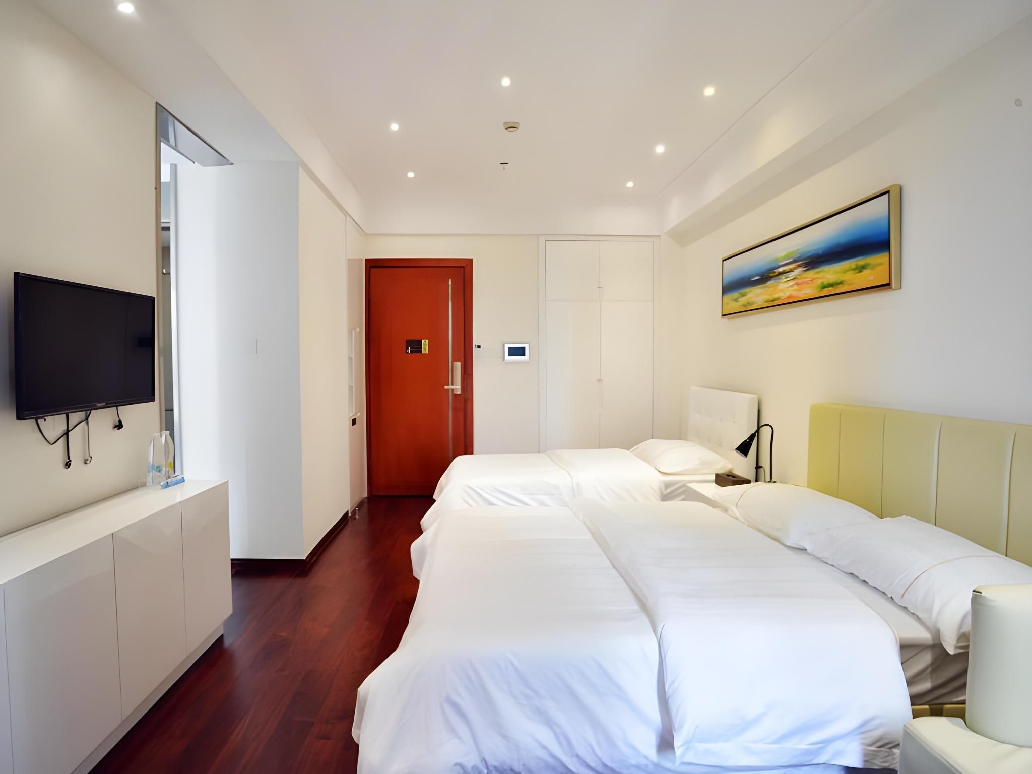 Family Twin Bed Room