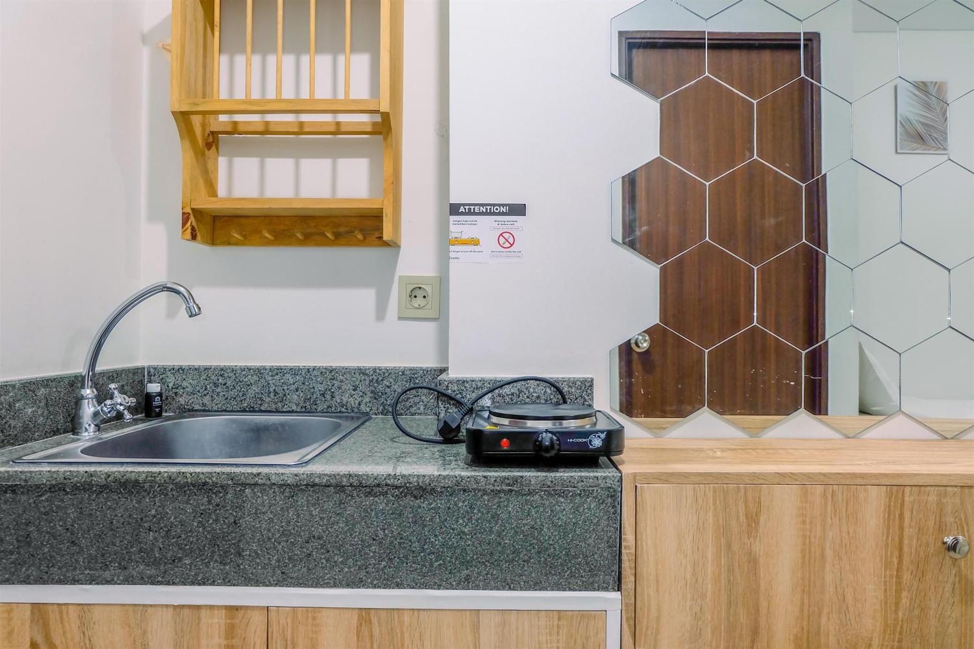 Studio Apartment