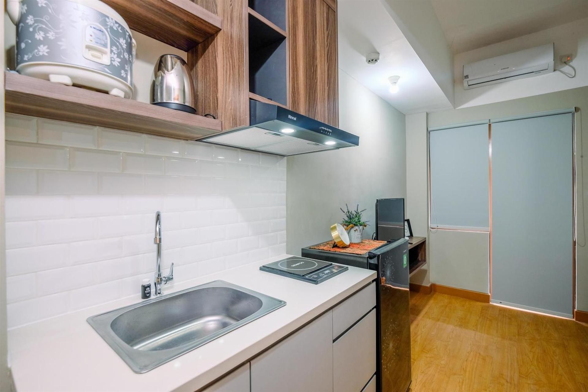 Studio Apartment