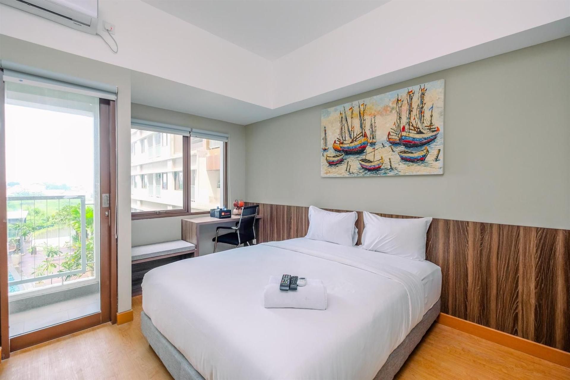 Studio Apartment