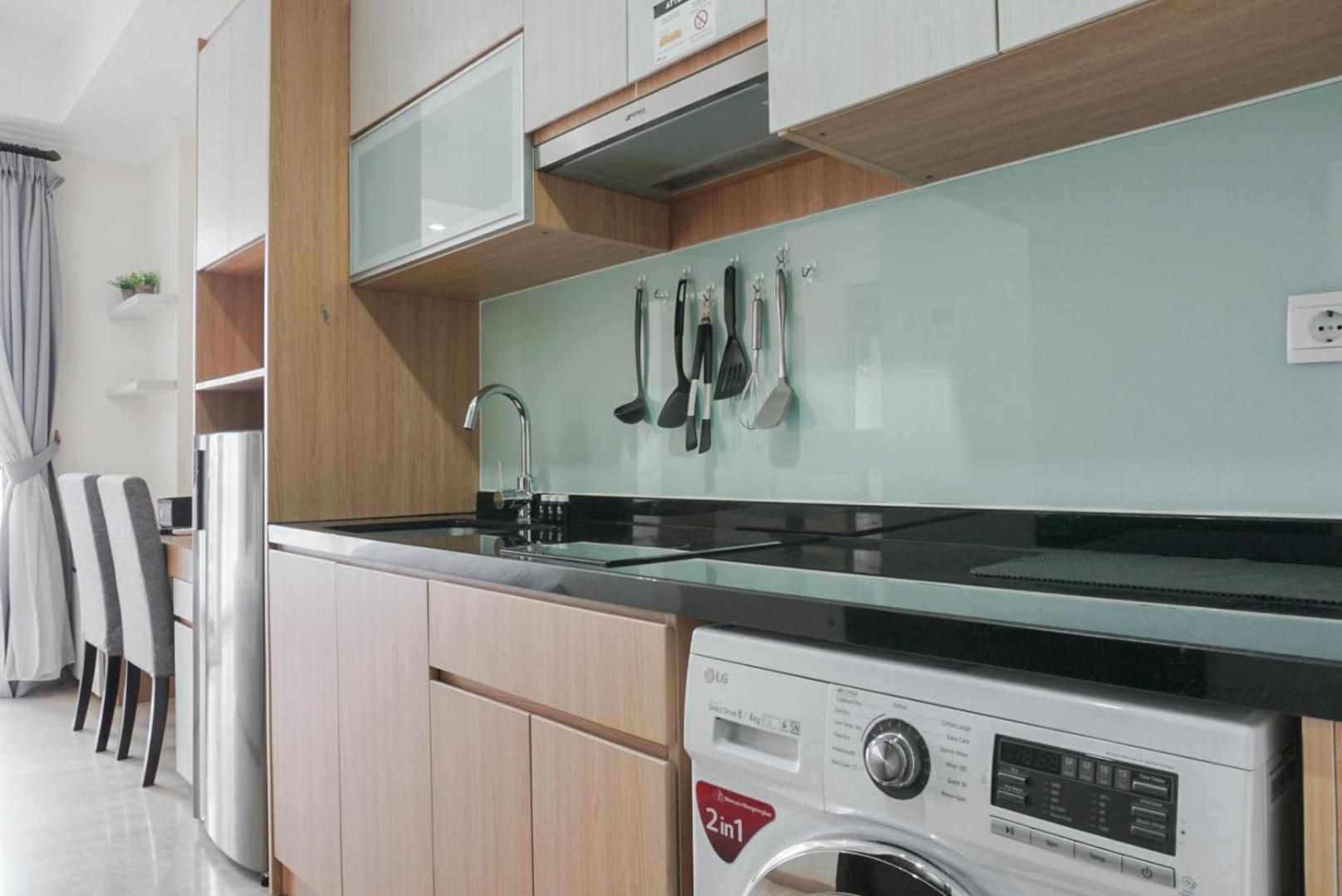 Studio Apartment