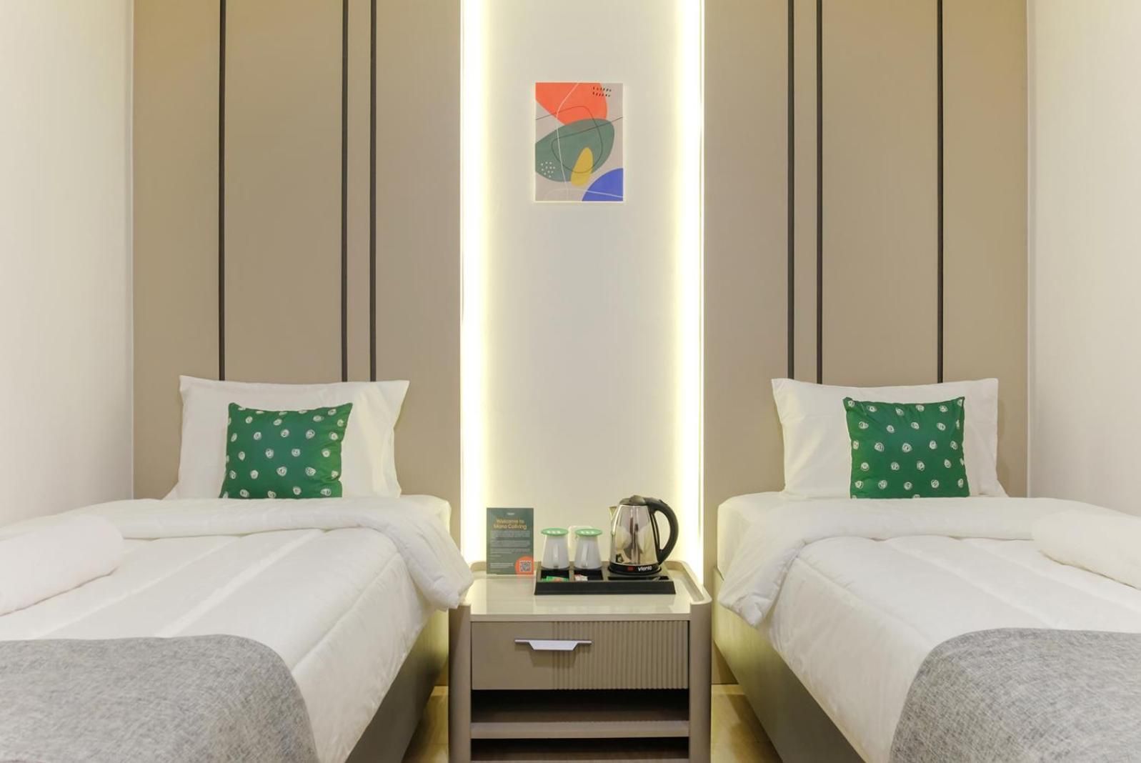 Twin Room with Shared Bathroom