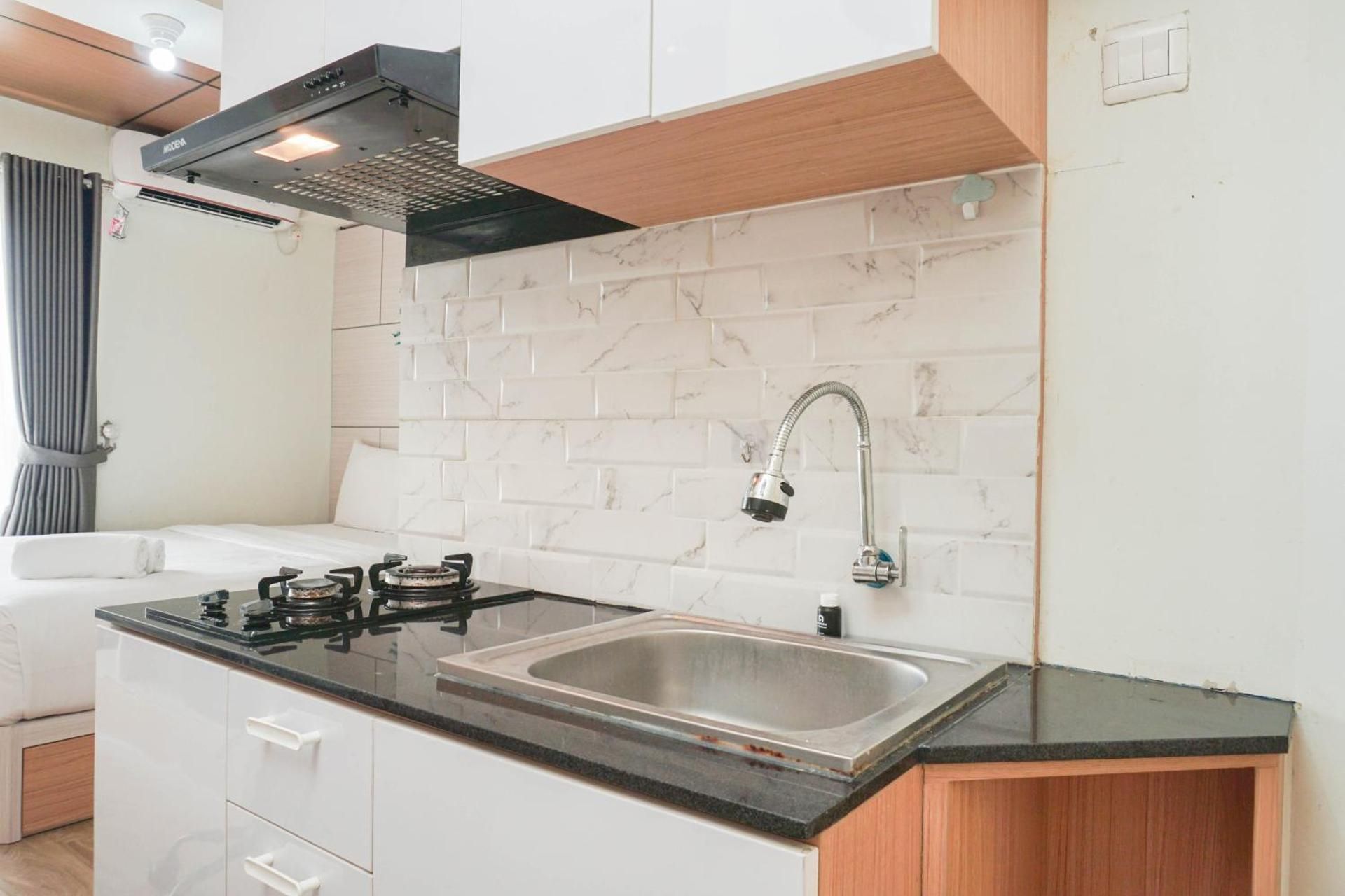 Studio Apartment