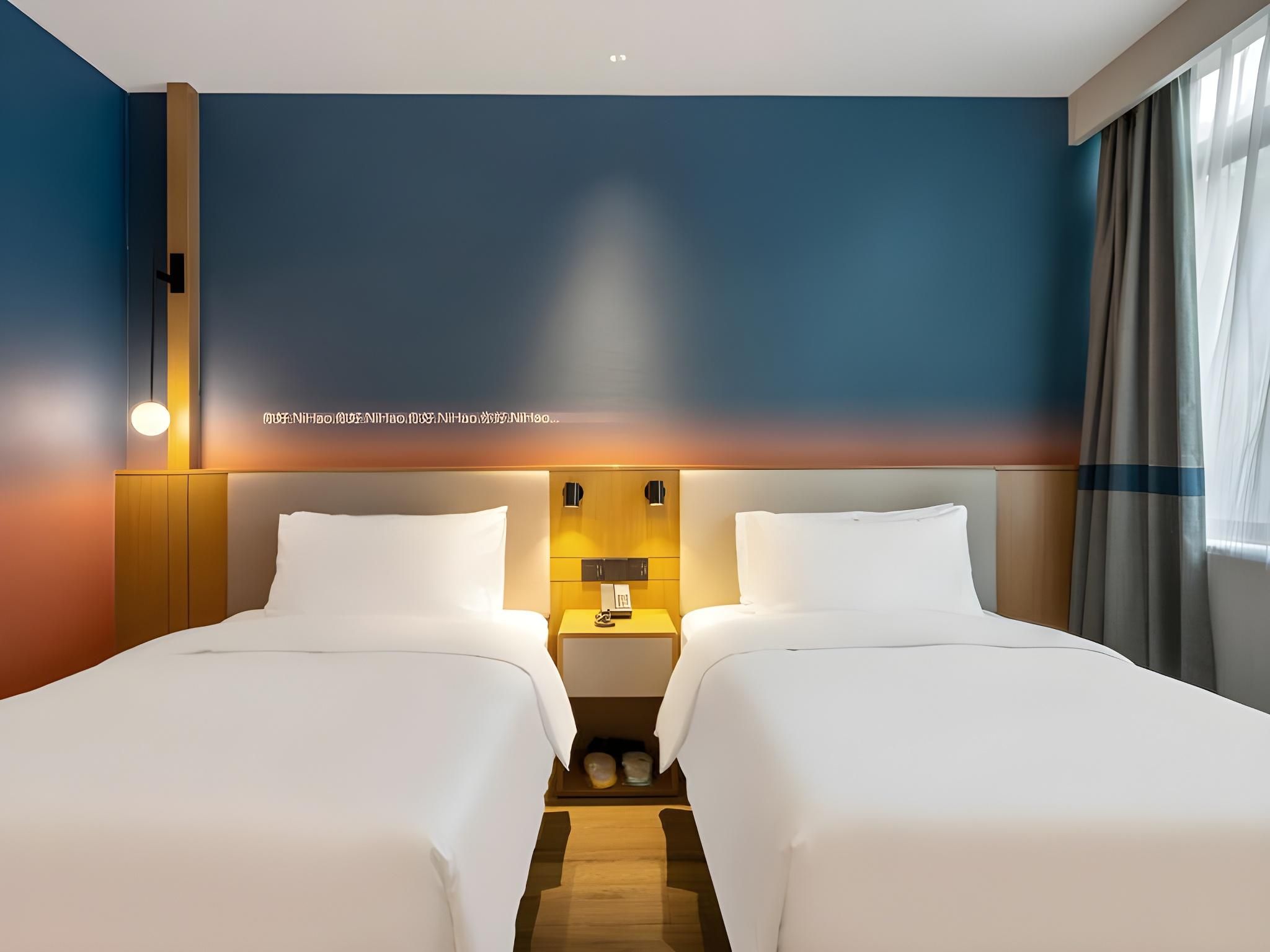 SHUYA Superior Twin Room