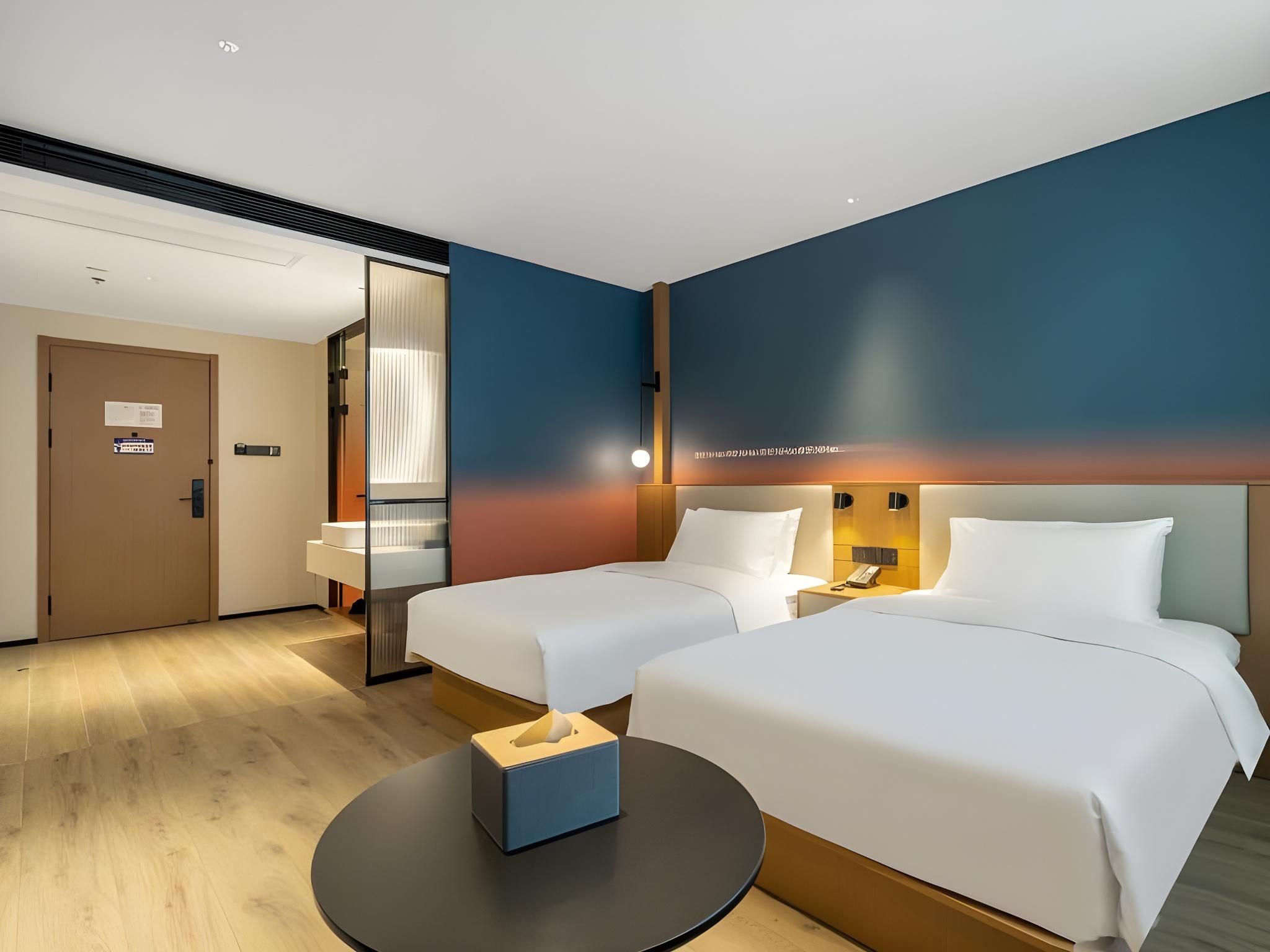 SHUYA Superior Twin Room