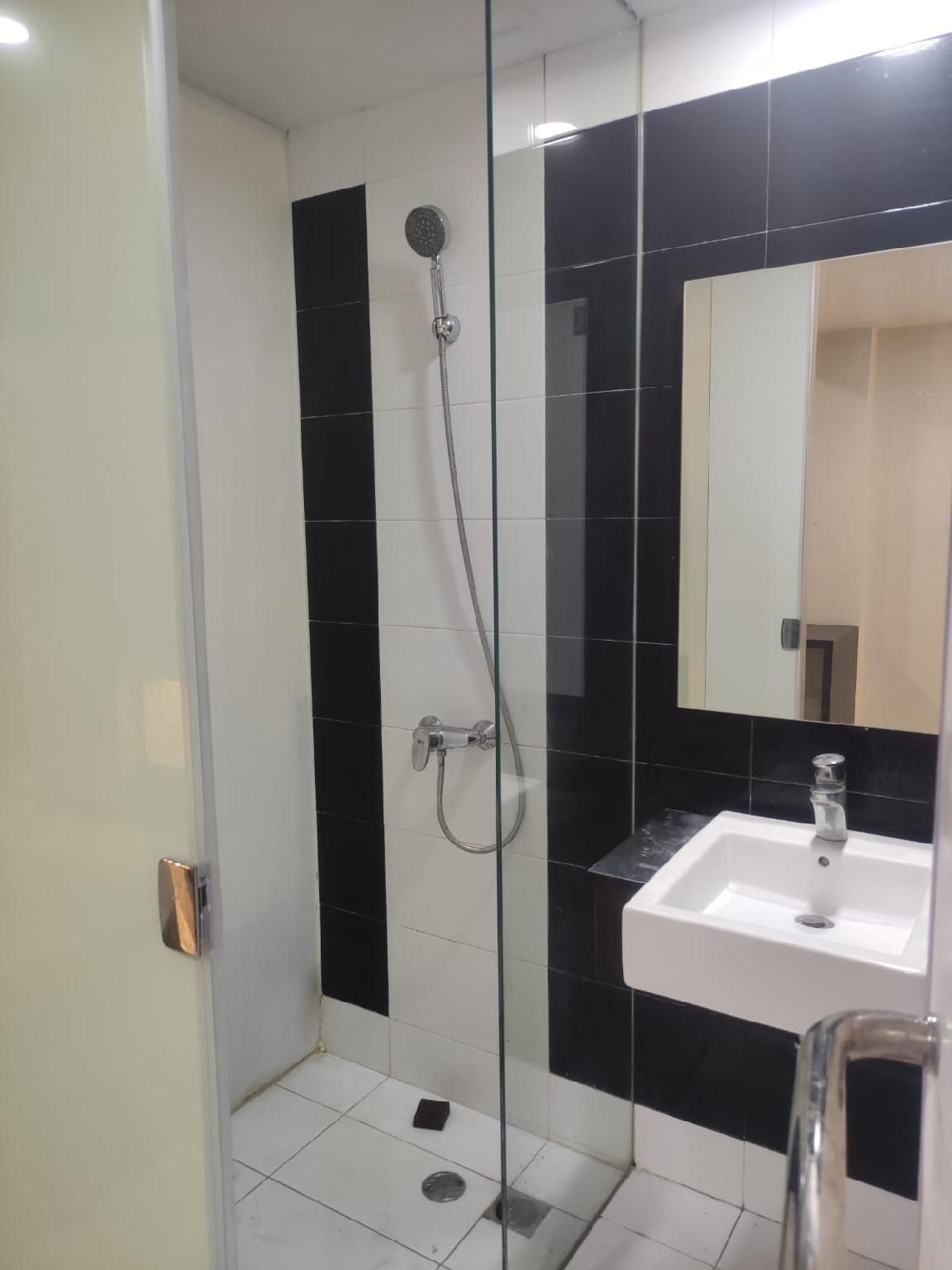 1-Bedroom Apartment 1 with Balcony
