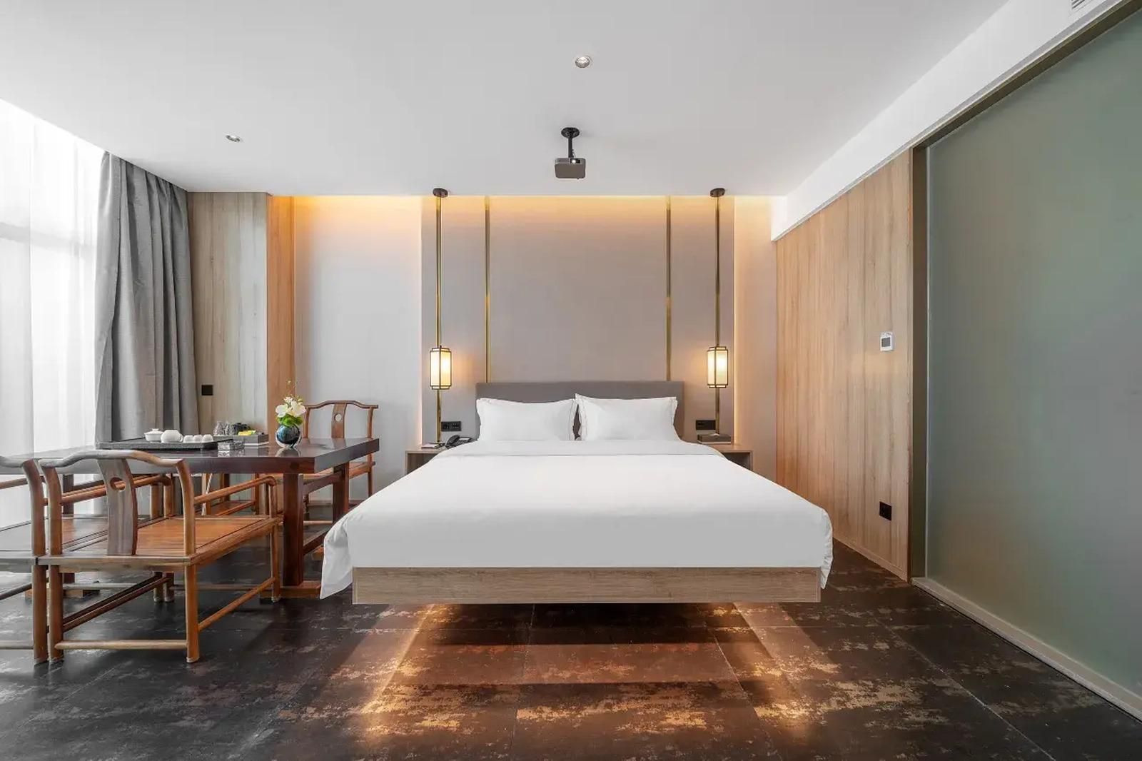 Executive room, Guest room, 1 Queen