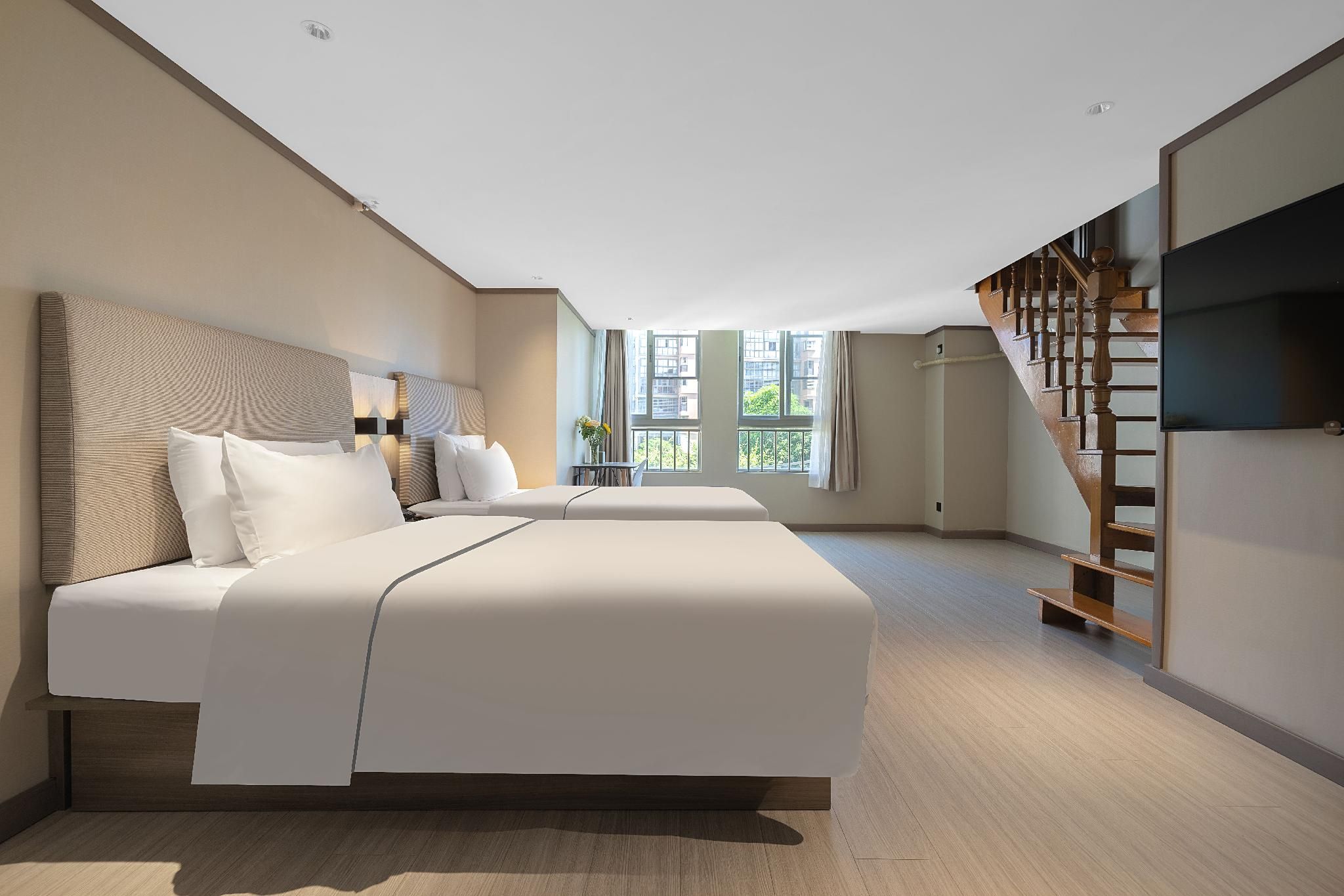 Marsden Luxury Suite