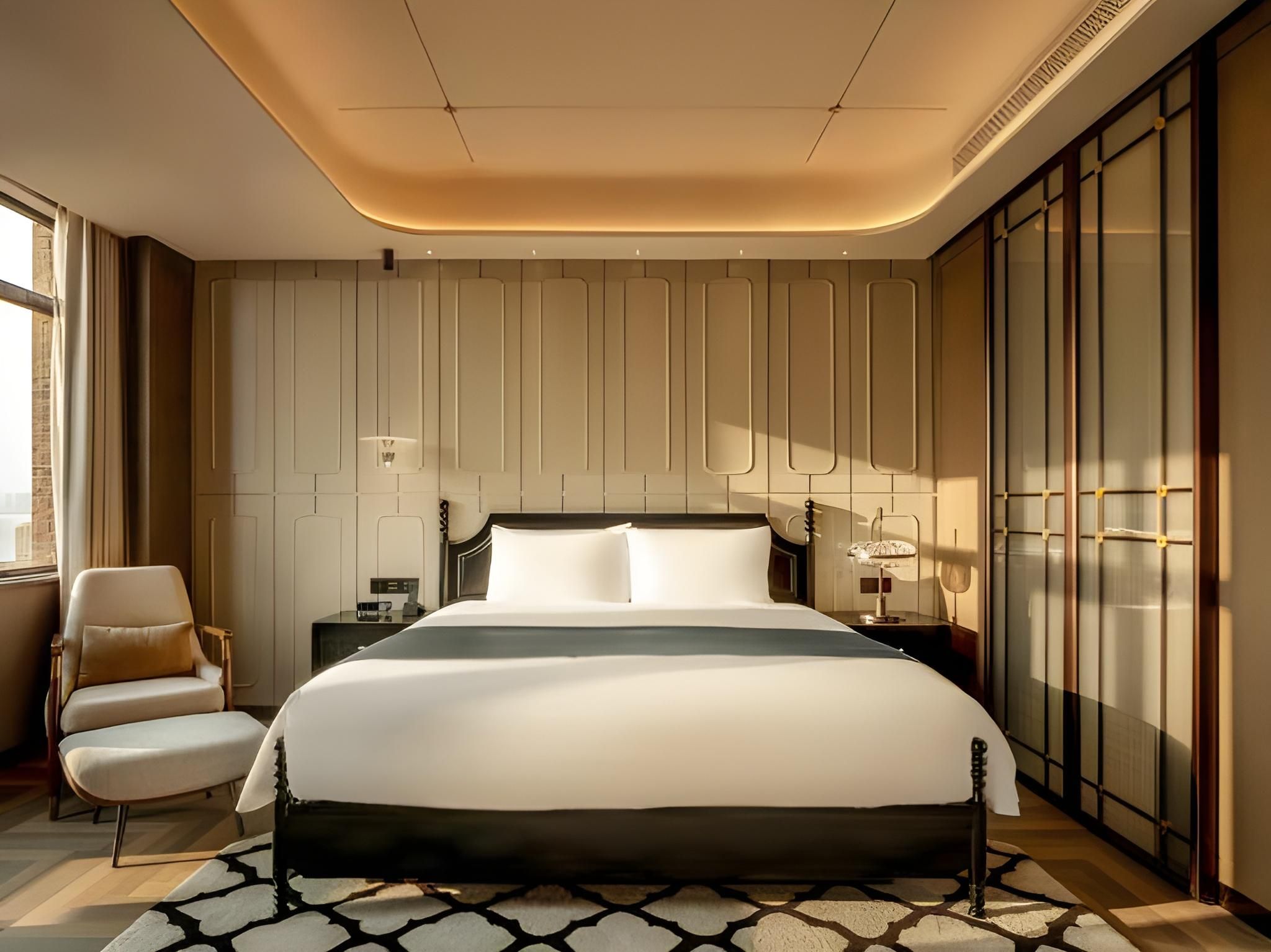 Deluxe Queen Room