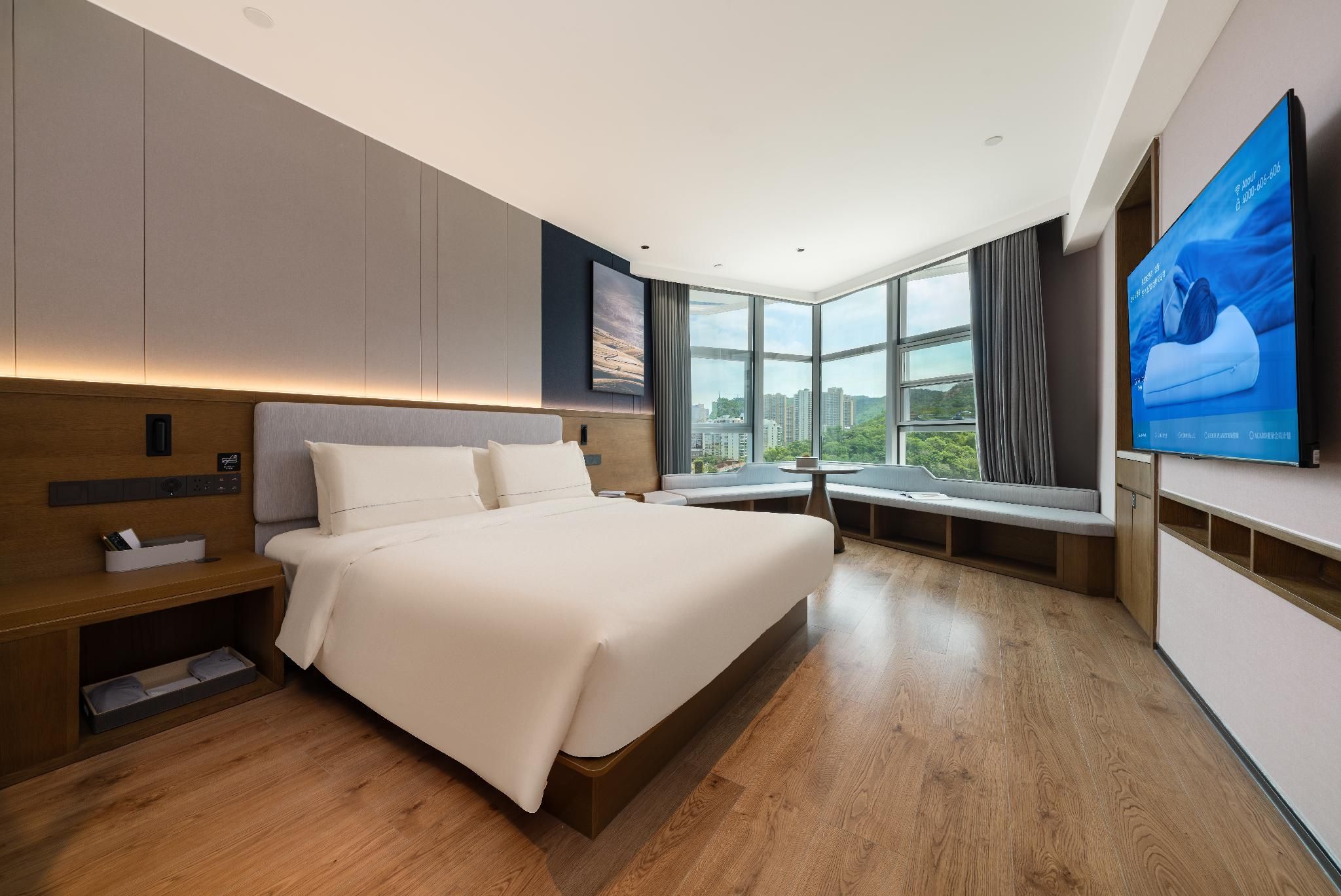 Executive room, Guest room, 1 Queen