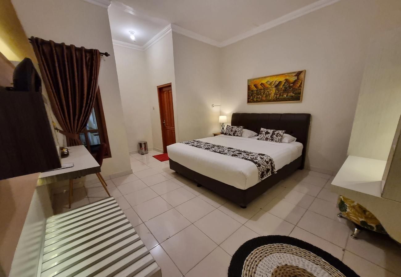 Superior Queen Bed