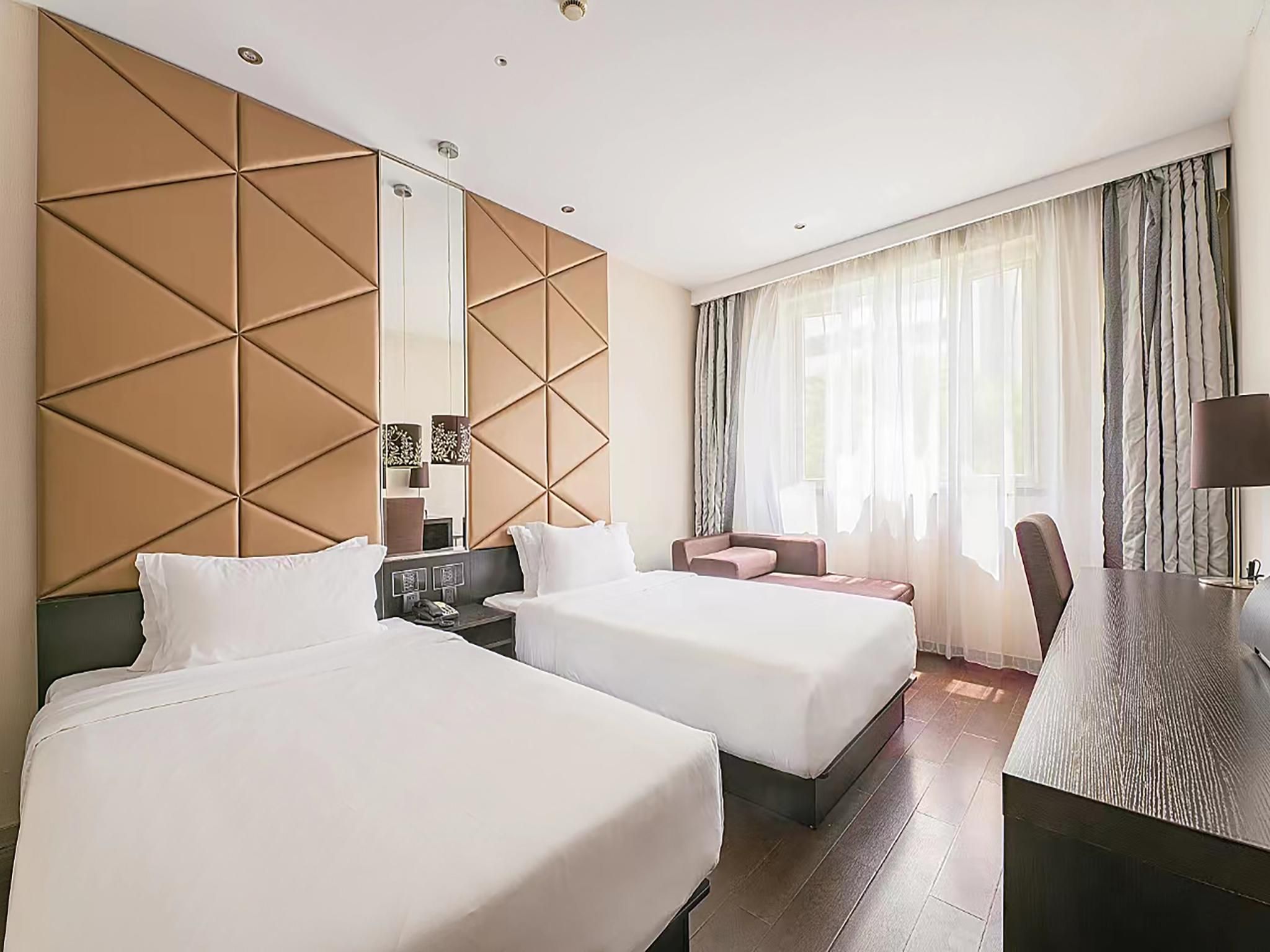 Huazhu - Twin Room