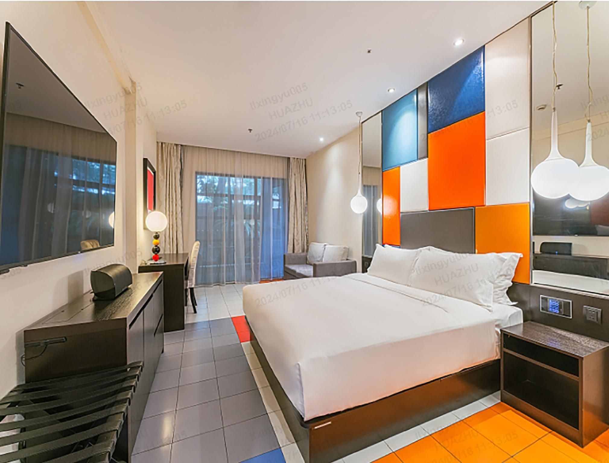 Huazhu - Select Bed Room