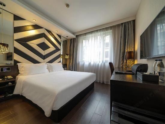 Huazhu - Superior BedRoom