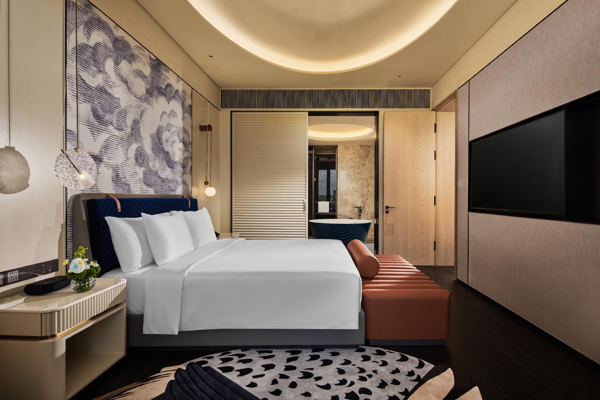 One Bedroom Suite City View