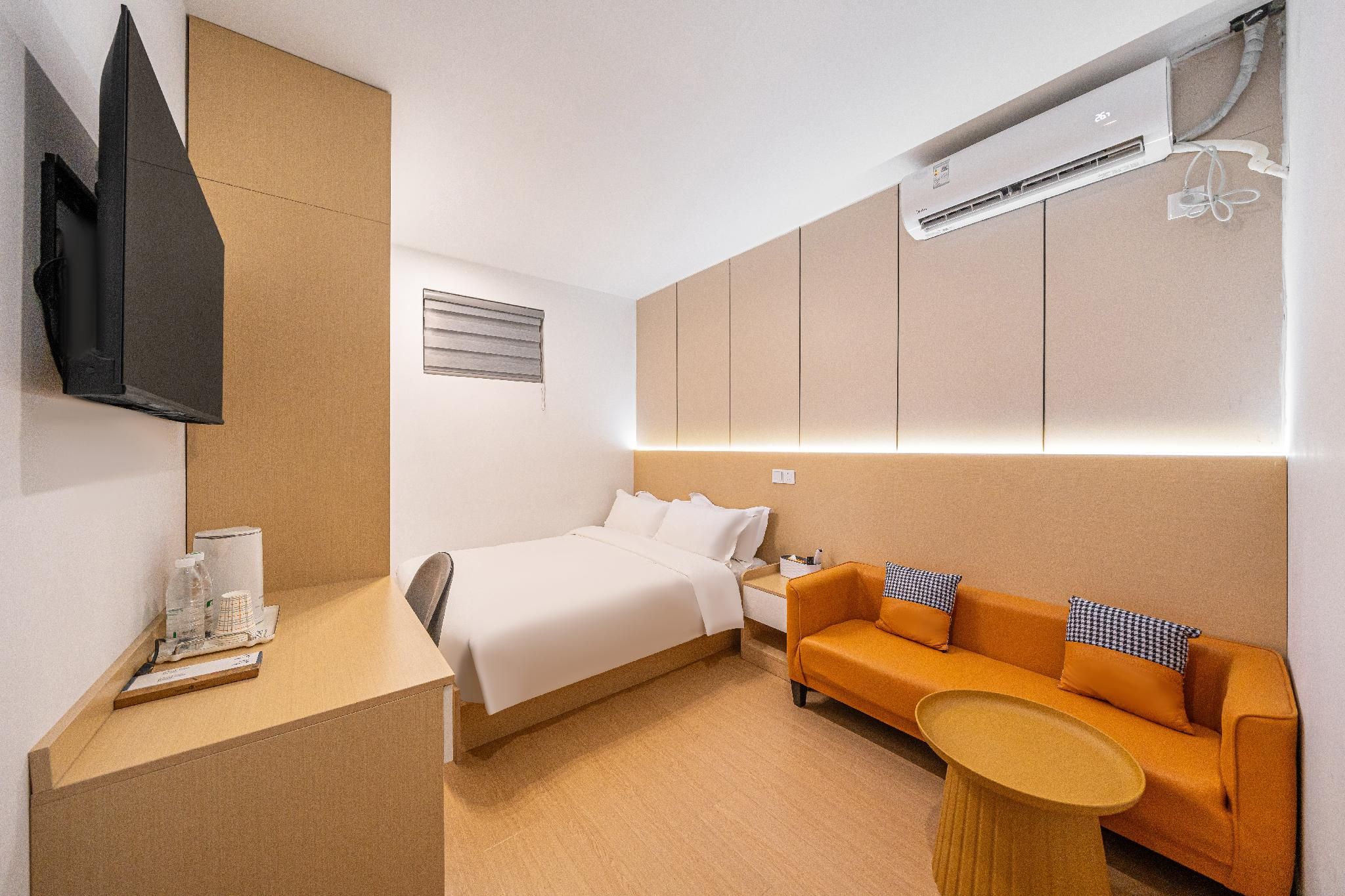 Shanghai Haomei Youcheng Hotel (Shanghai International Tourism Resort Branch)  Queen Studio