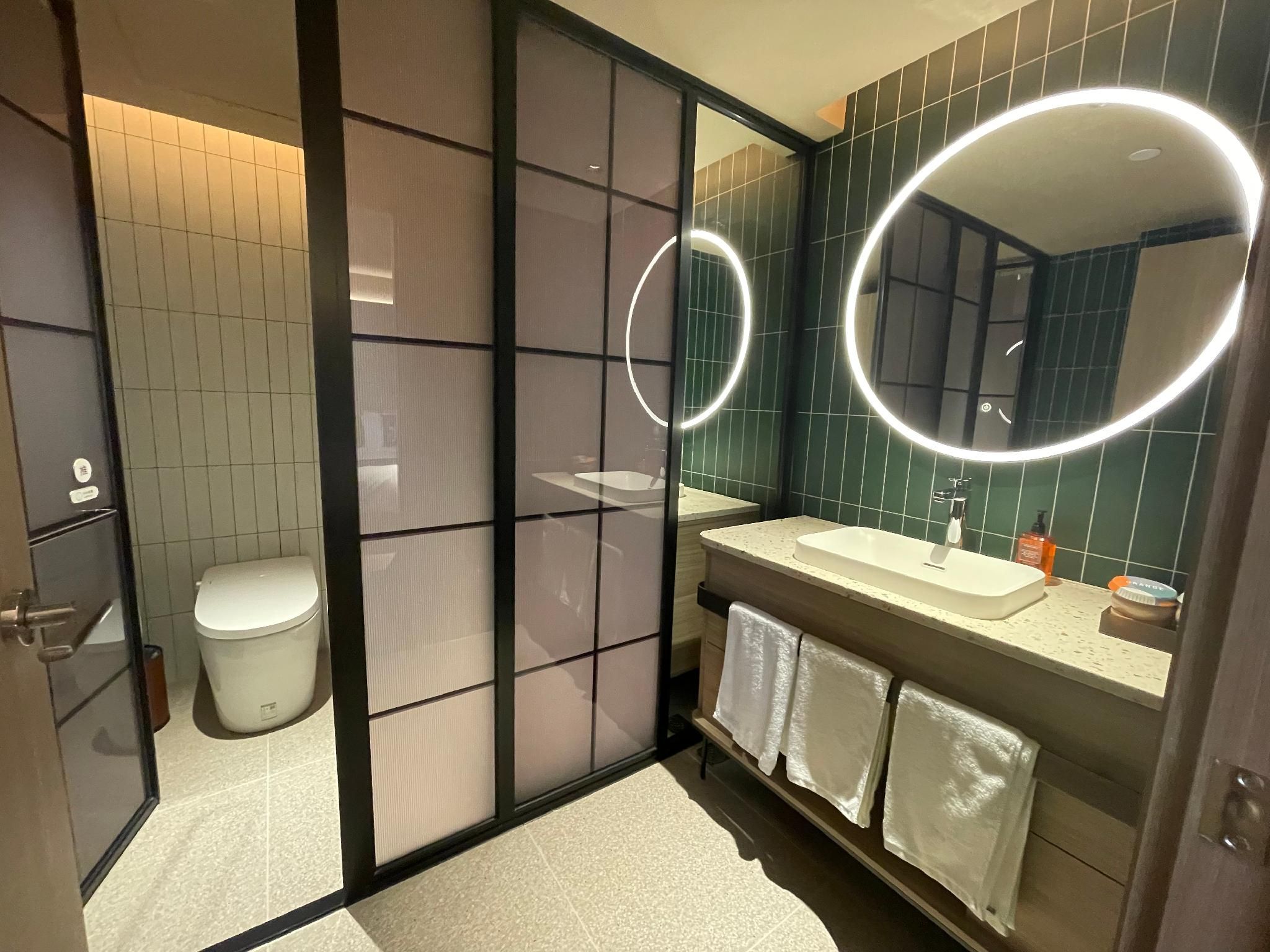 Orange Hotel Shanghai Pudong Airport Chuanhuan South Road Family Theme Room 3