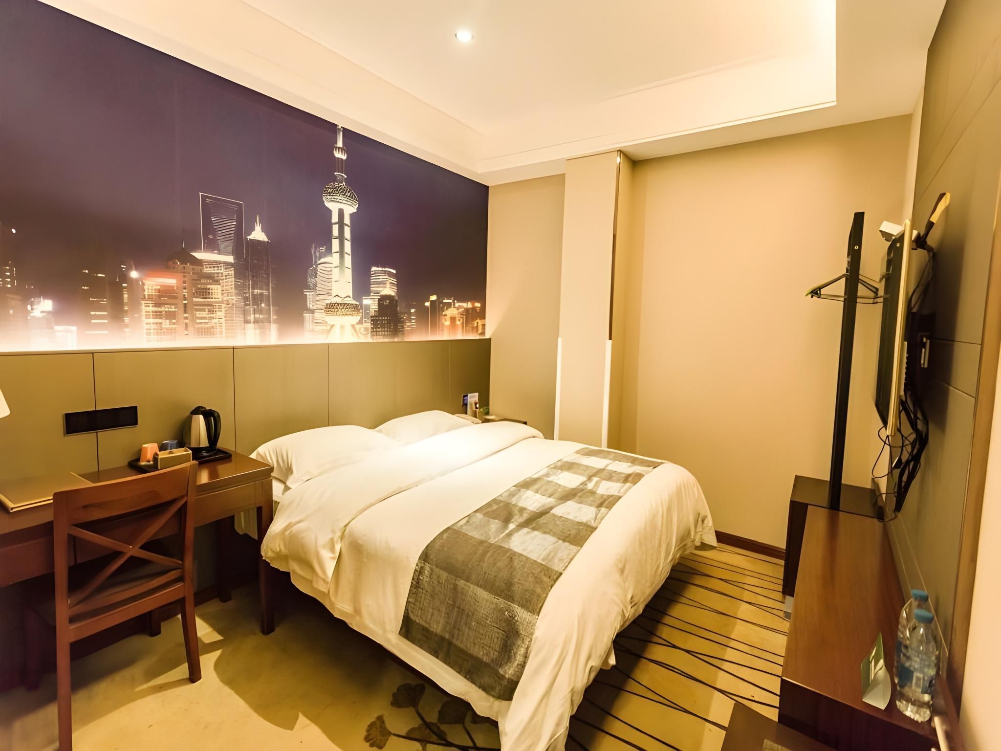 GTR - 1 Bed Guest Room no Window