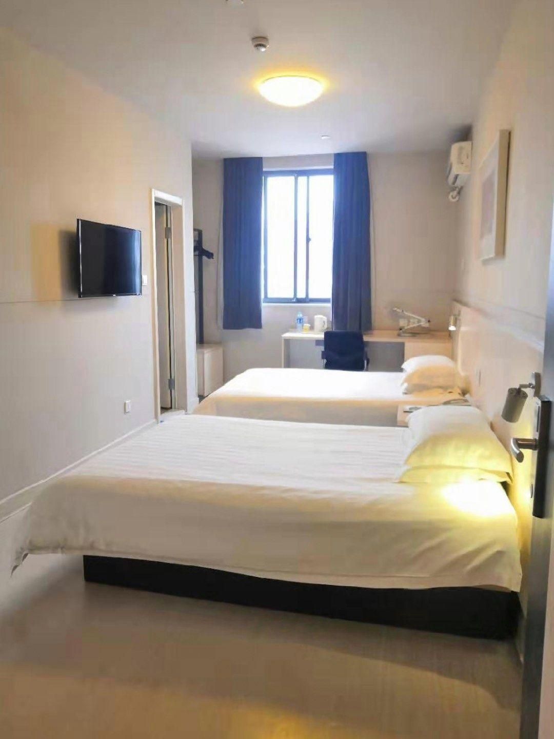 WH - Business Room B