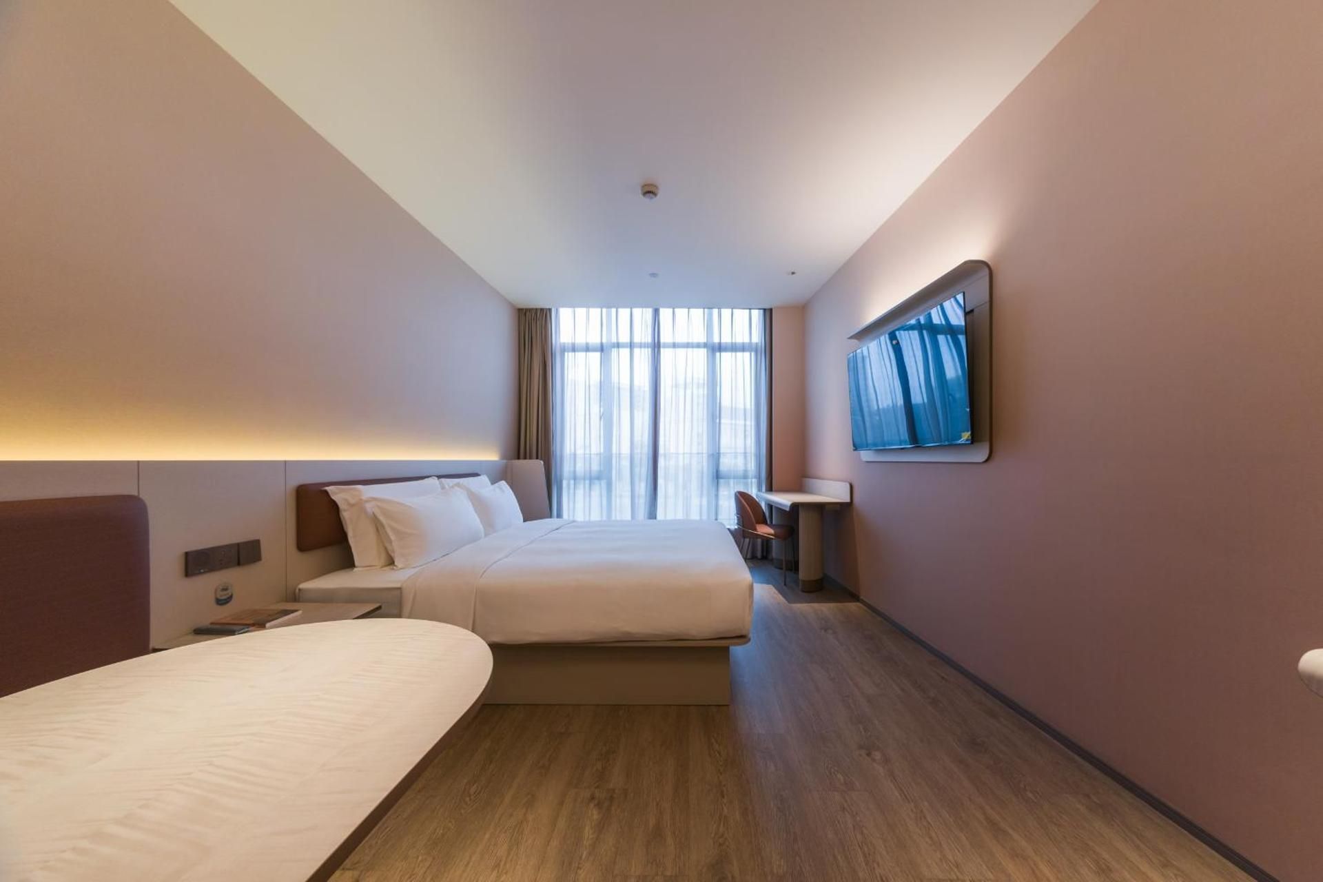Superior Queen Room