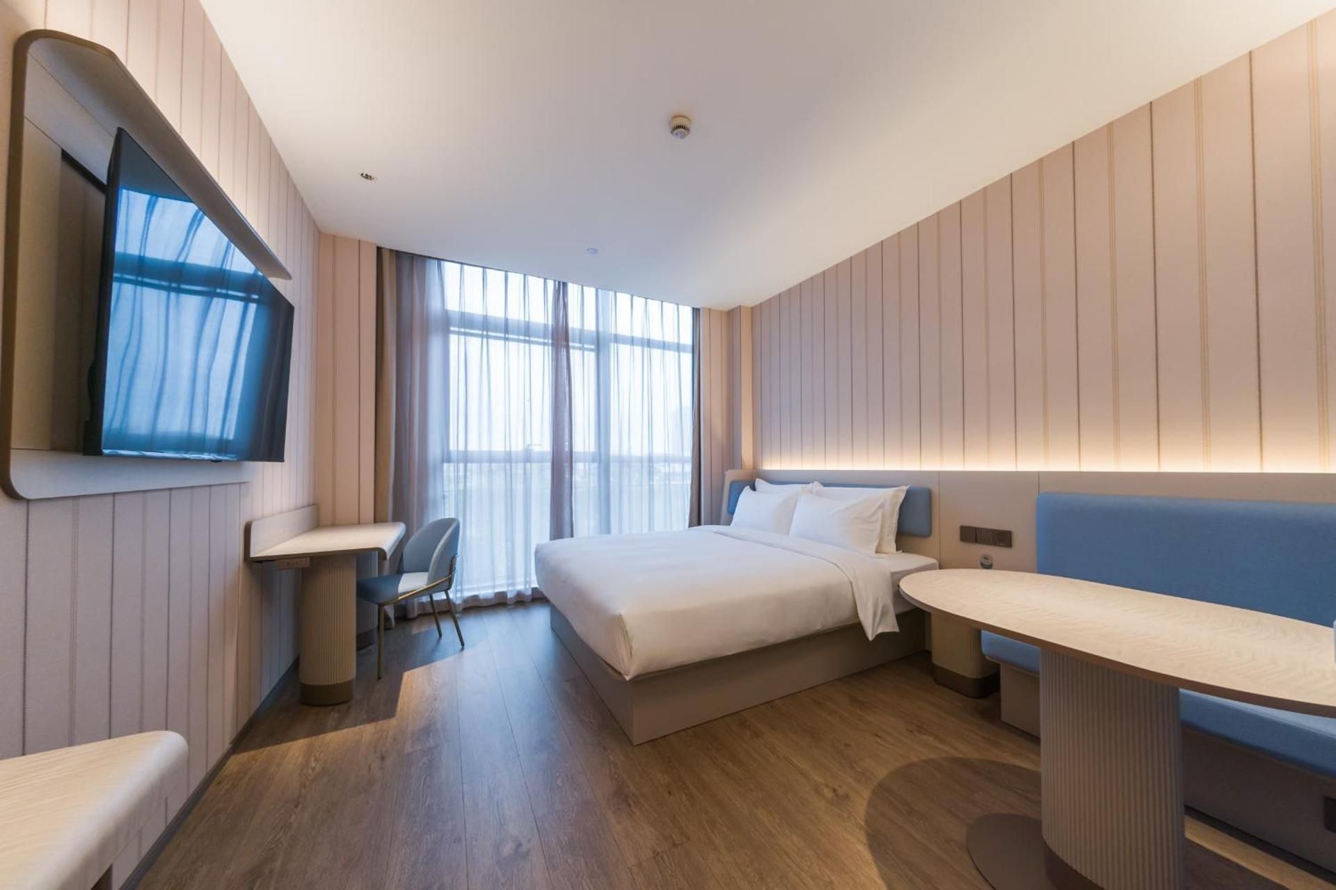 Superior Queen Room