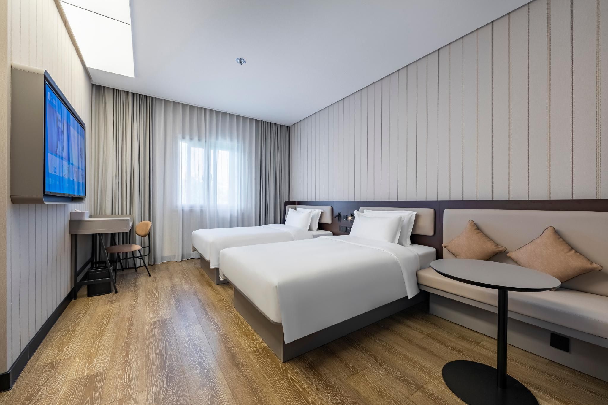 Huazhu - Twin Room