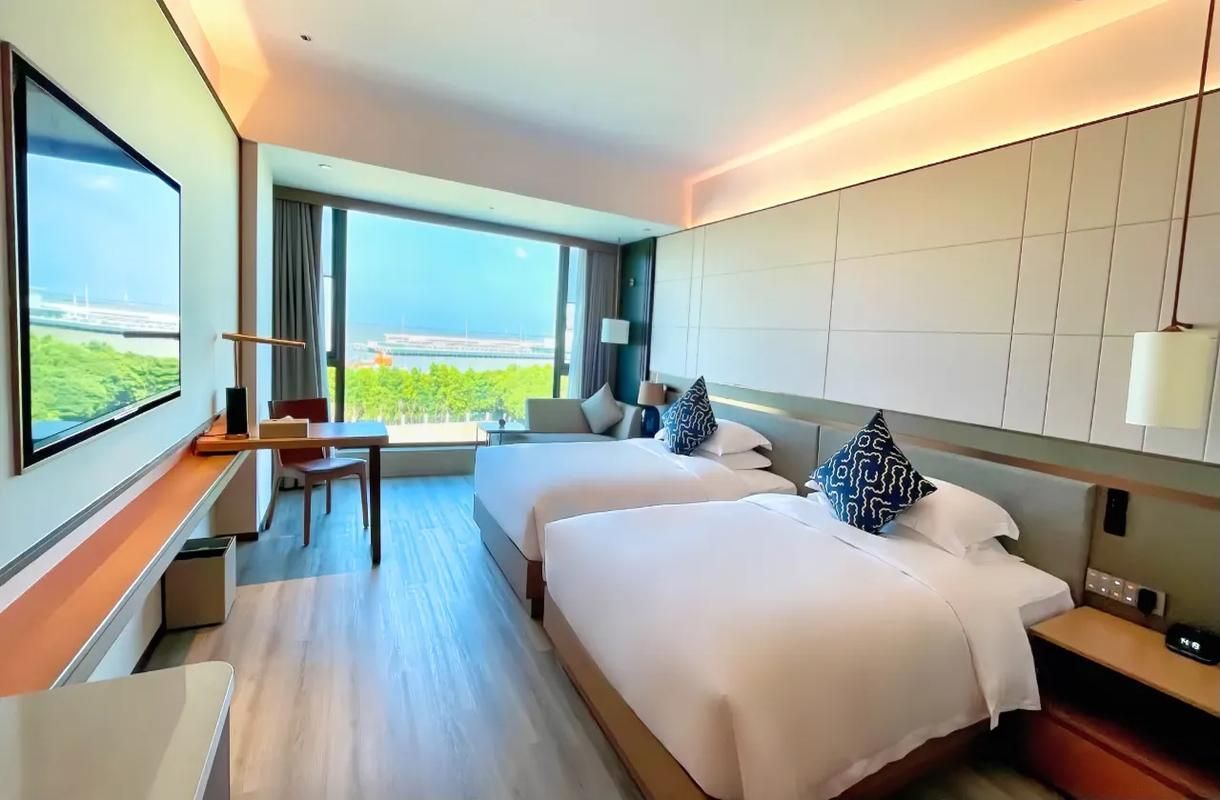Premier Deluxe River View Twin Room