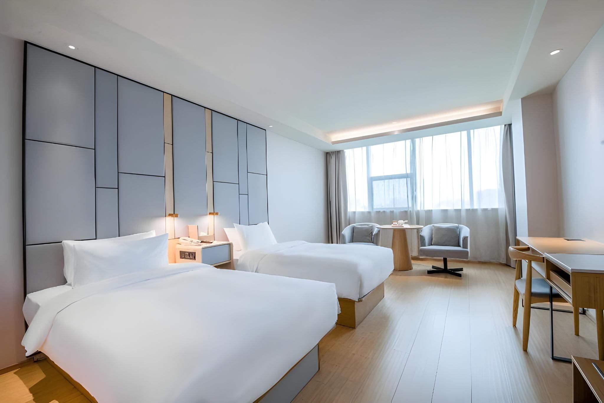 2 Bed Twin Superior Room