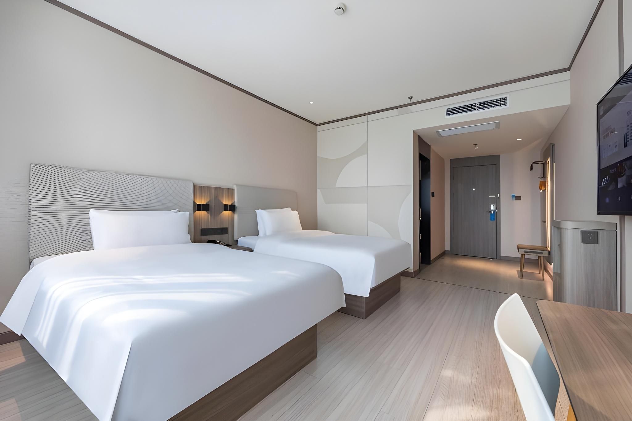Twin Business Room