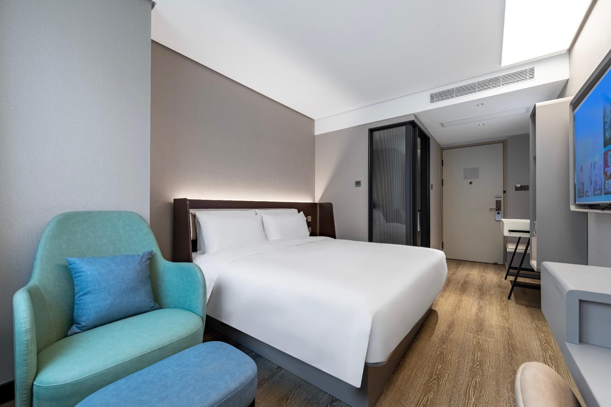 Huazhu - 1 Bed Room