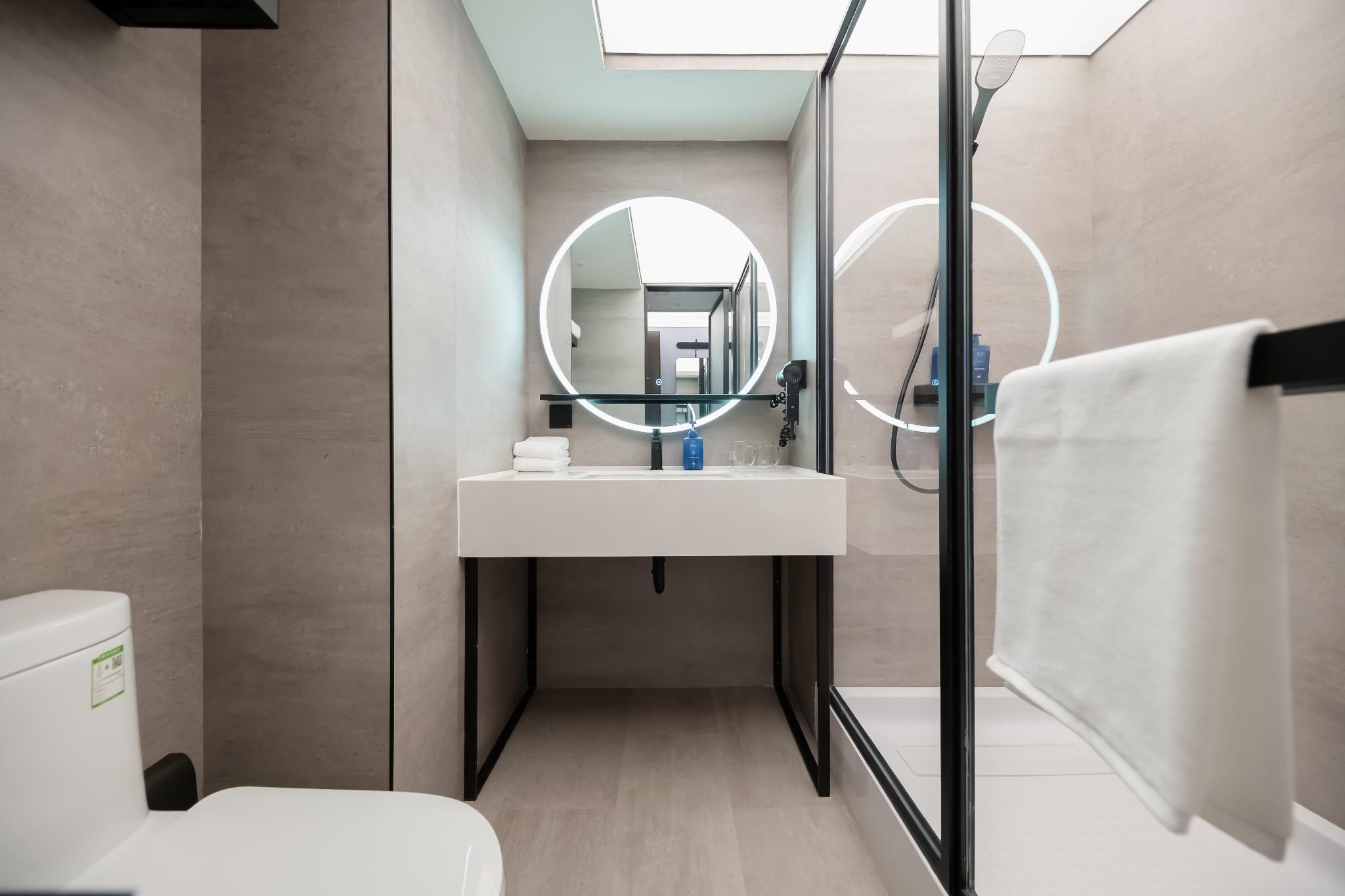 Huazhu - Bed Room A