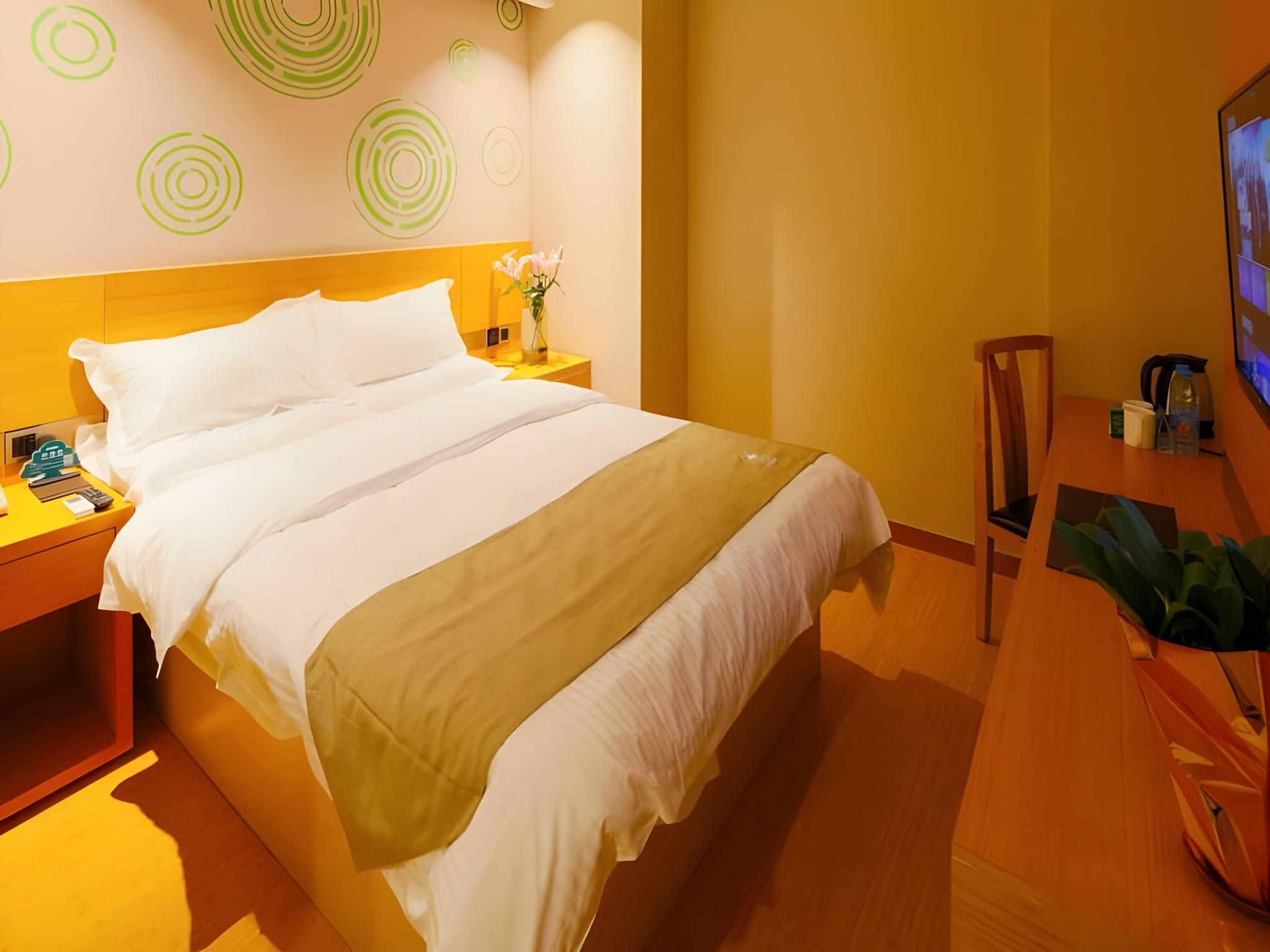 GTR - 1 Bed Guest Room no Window
