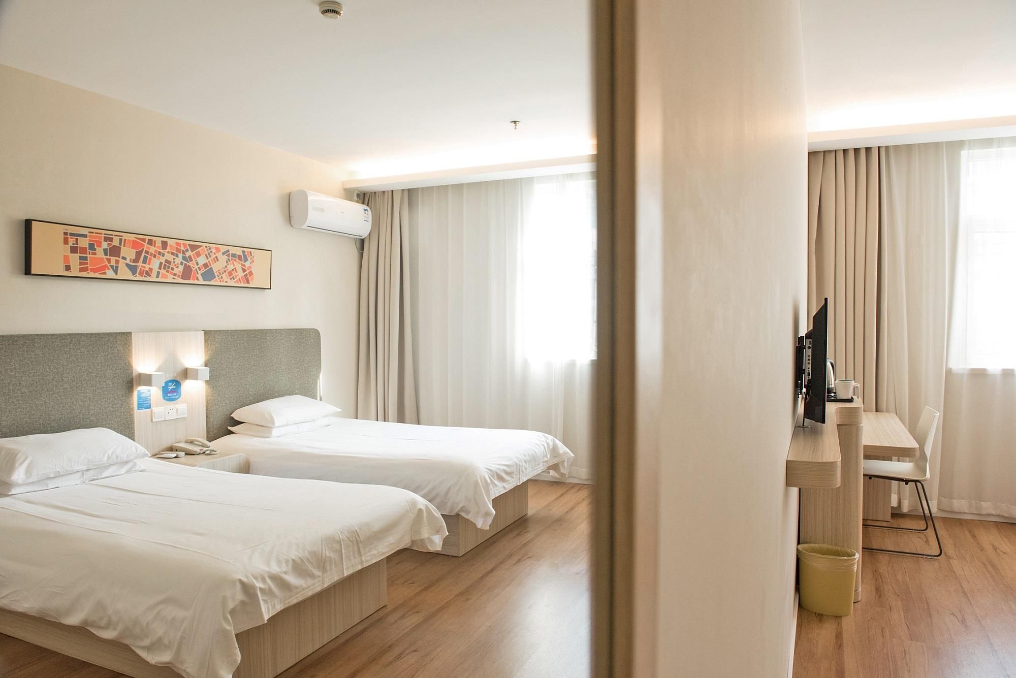 Twin Superior Room
