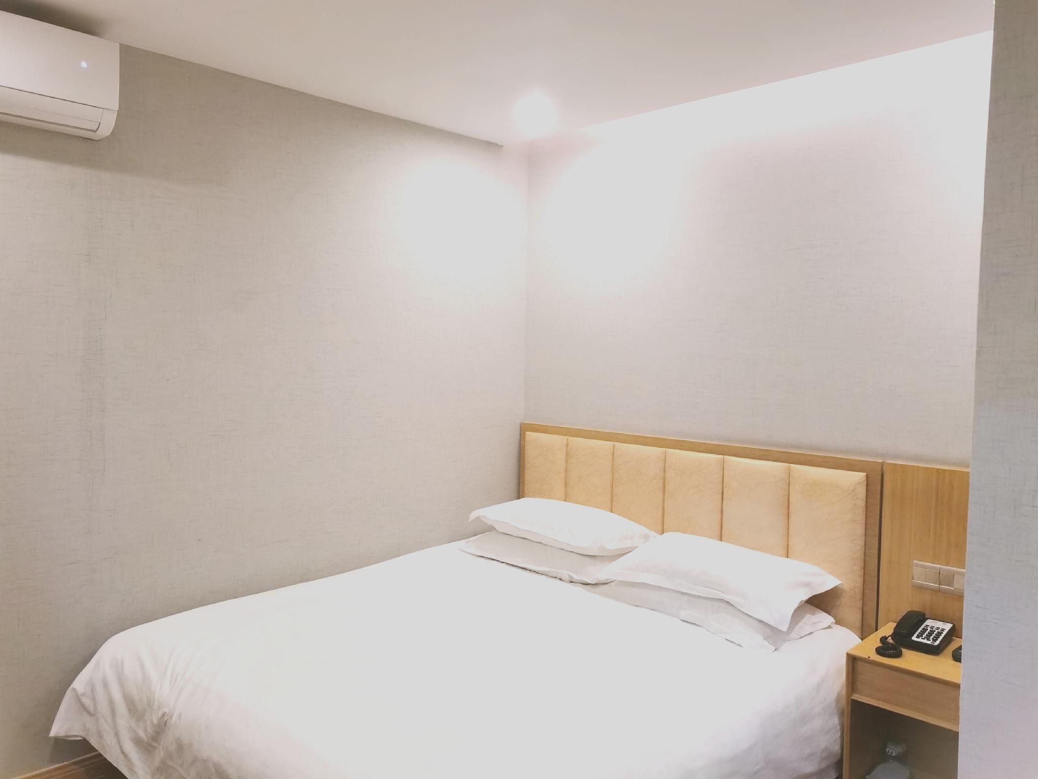 Huazhu - Superior Bed Room A
