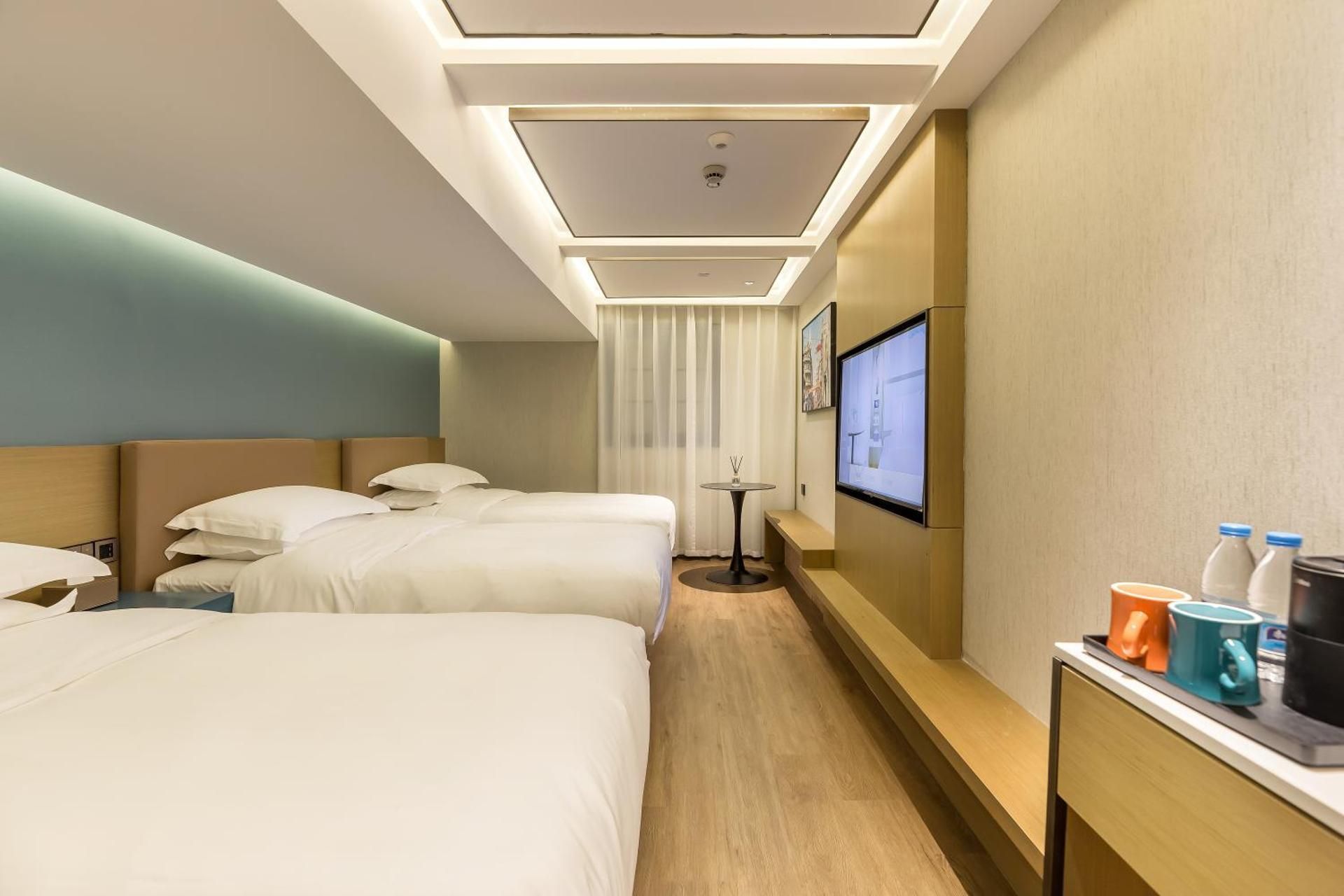 Triple Guest Room
