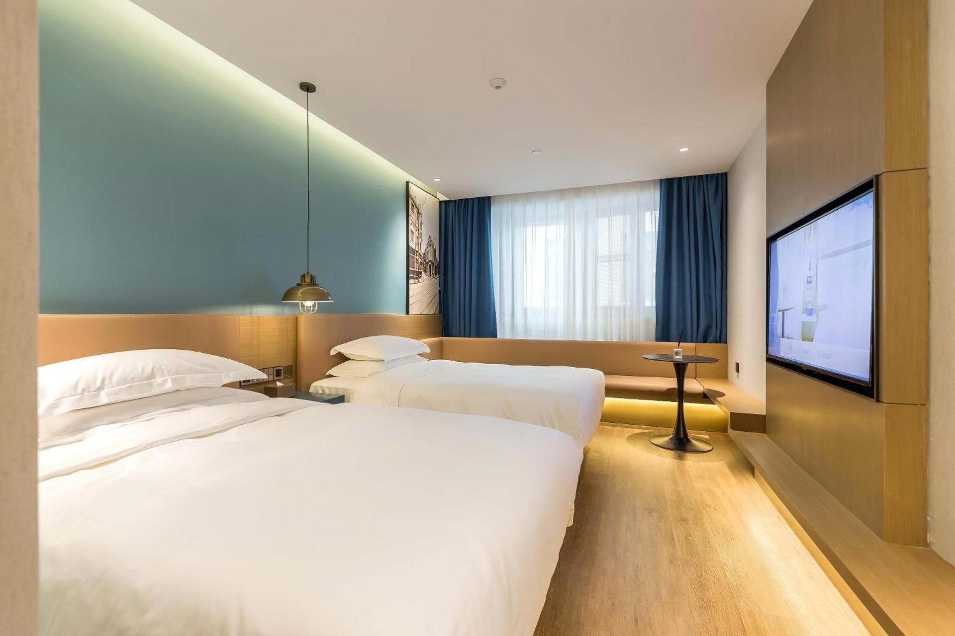 Double or Twin Room with Shower