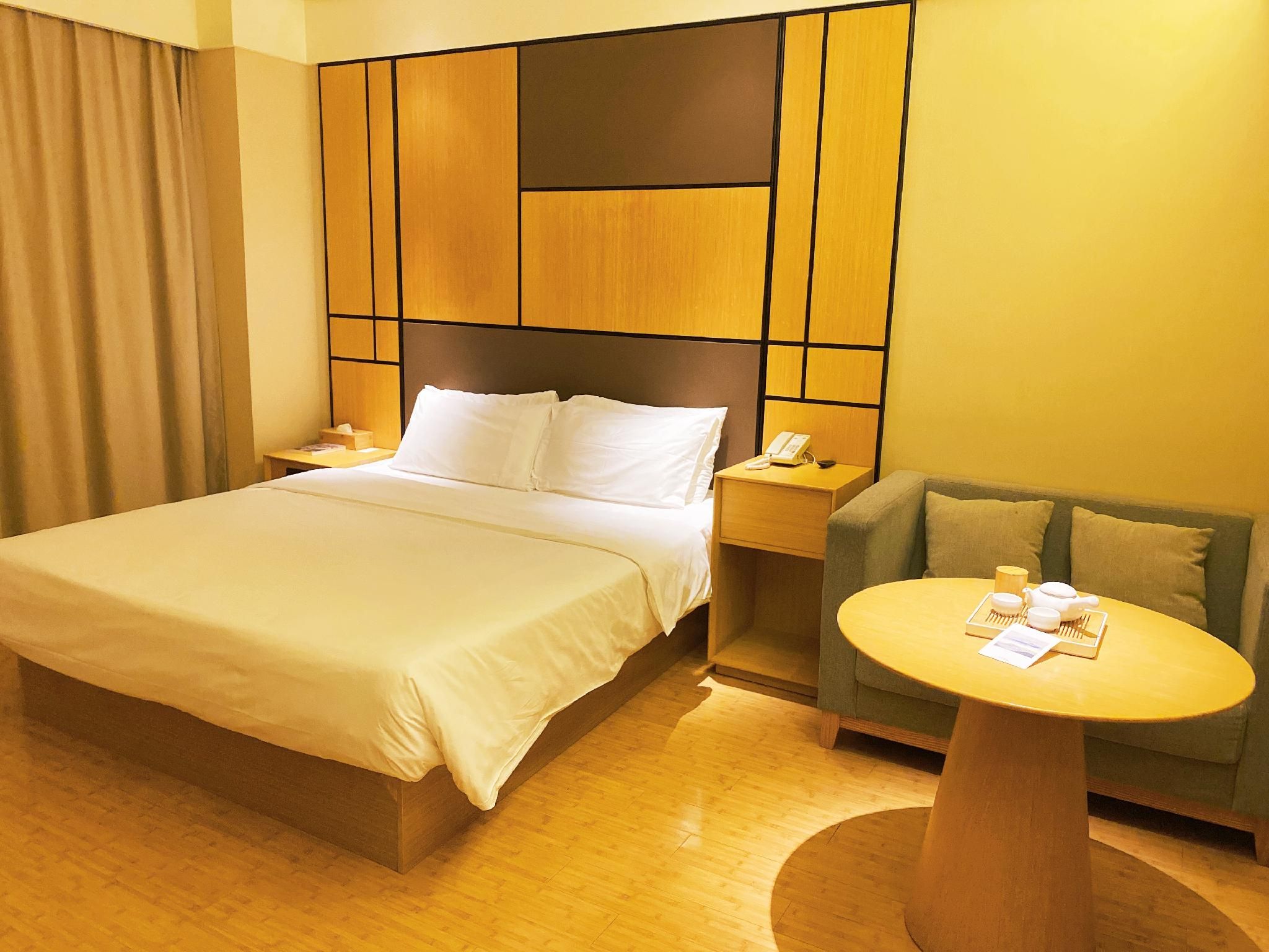 Huazhu - Business Bed Room
