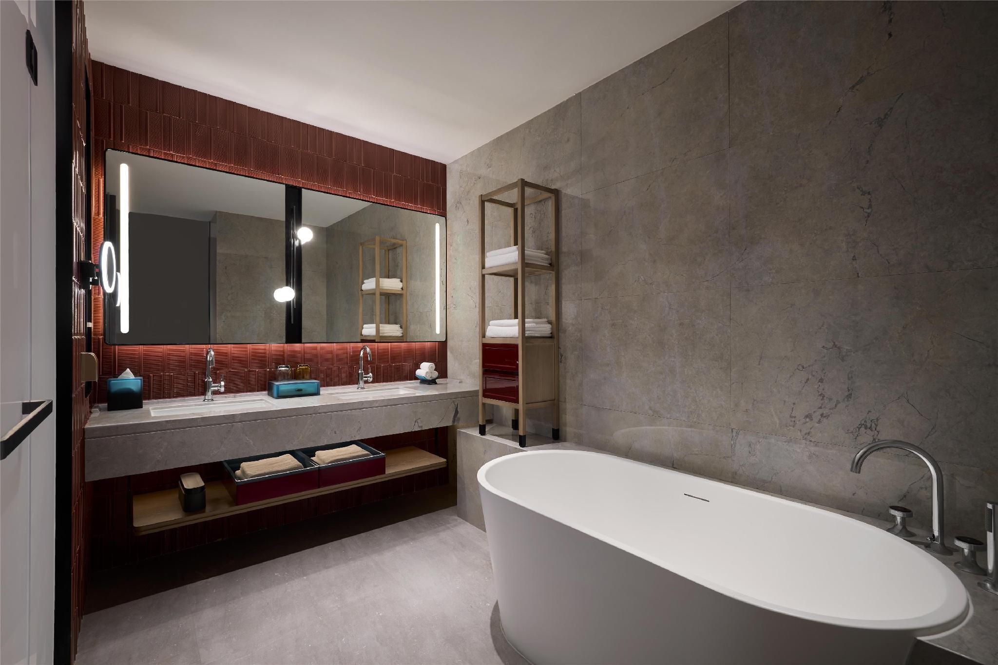 King Deluxe Suite