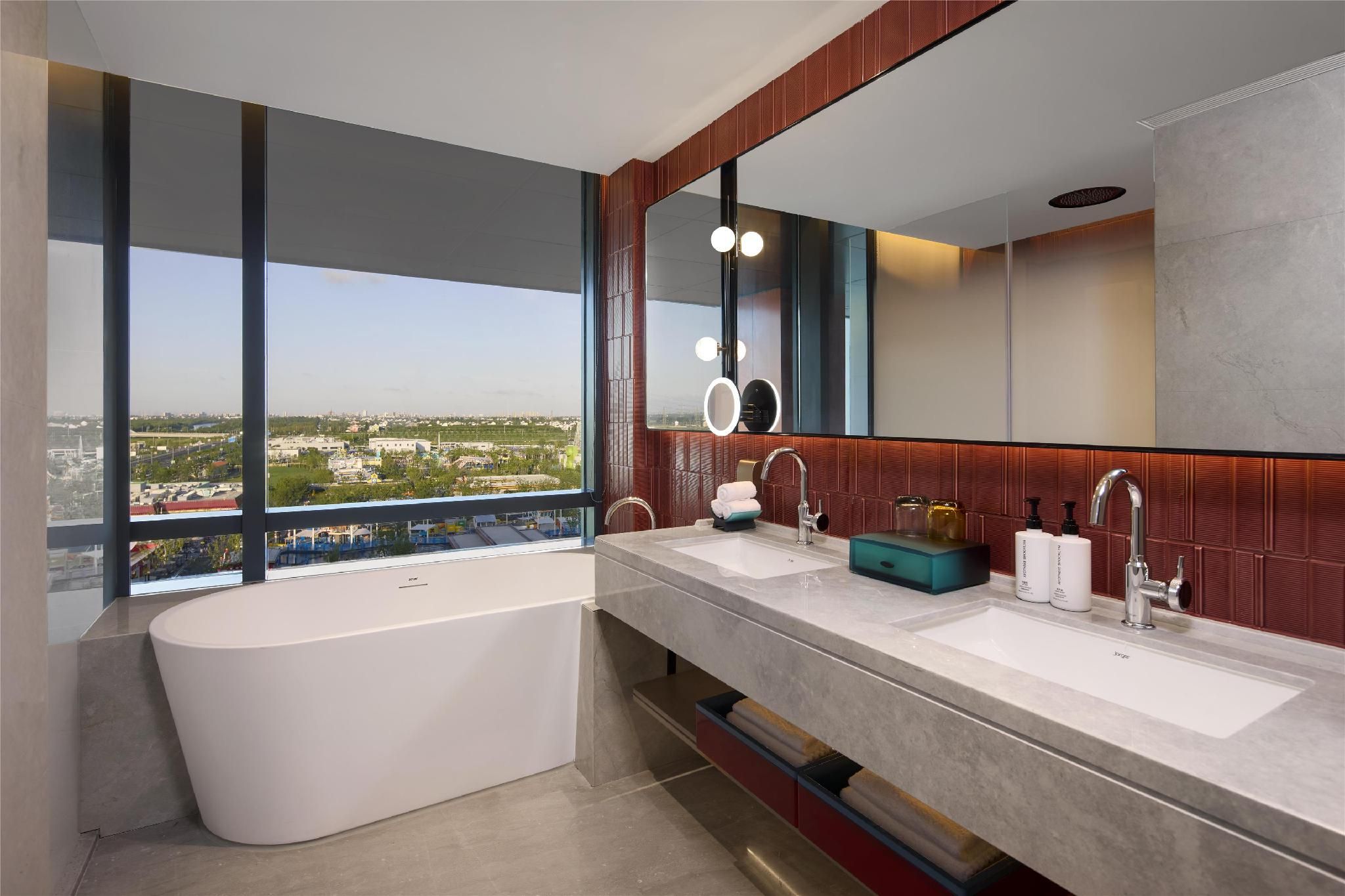 King Suite with Sofabed