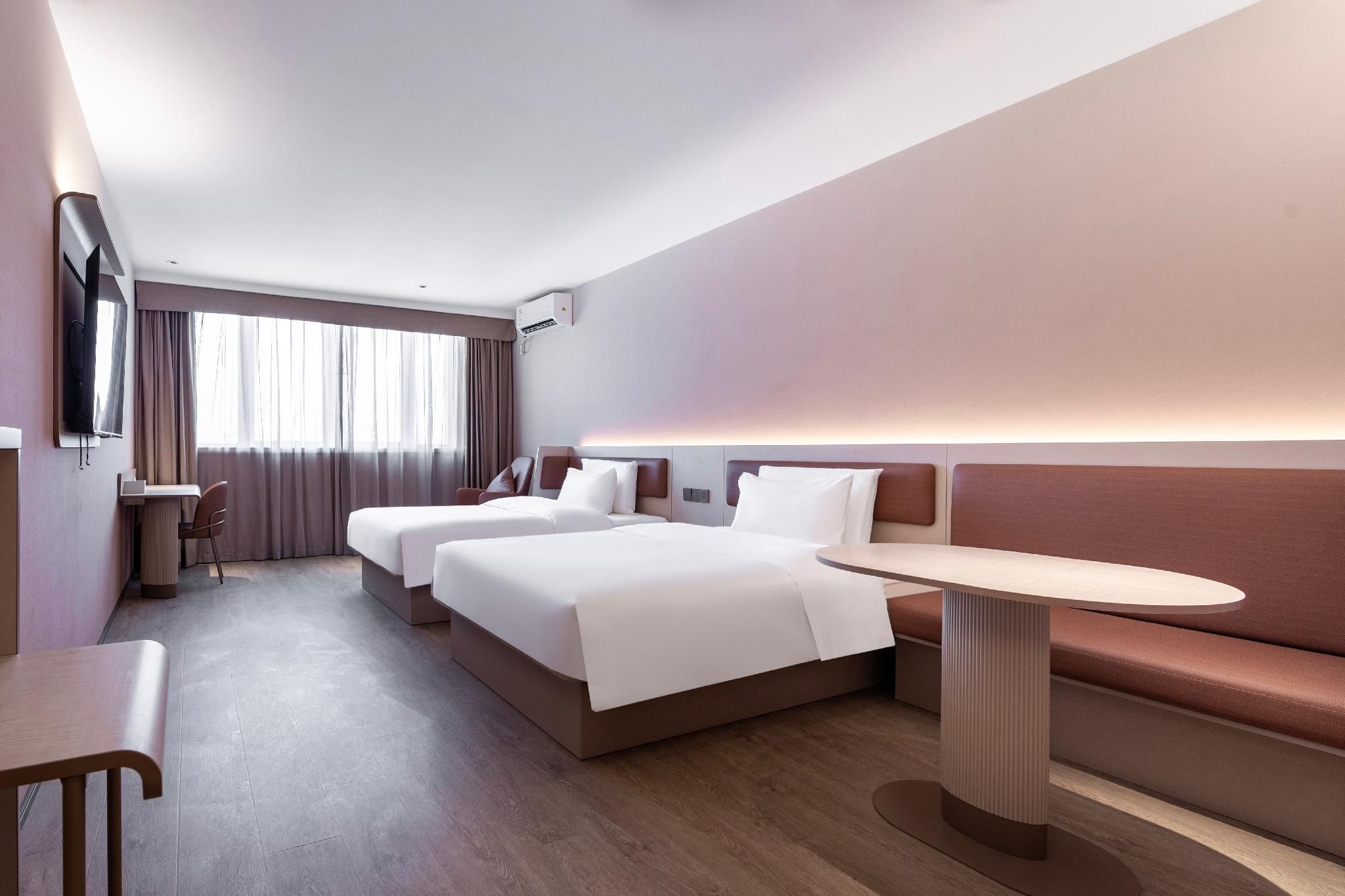 Twin Superior Room