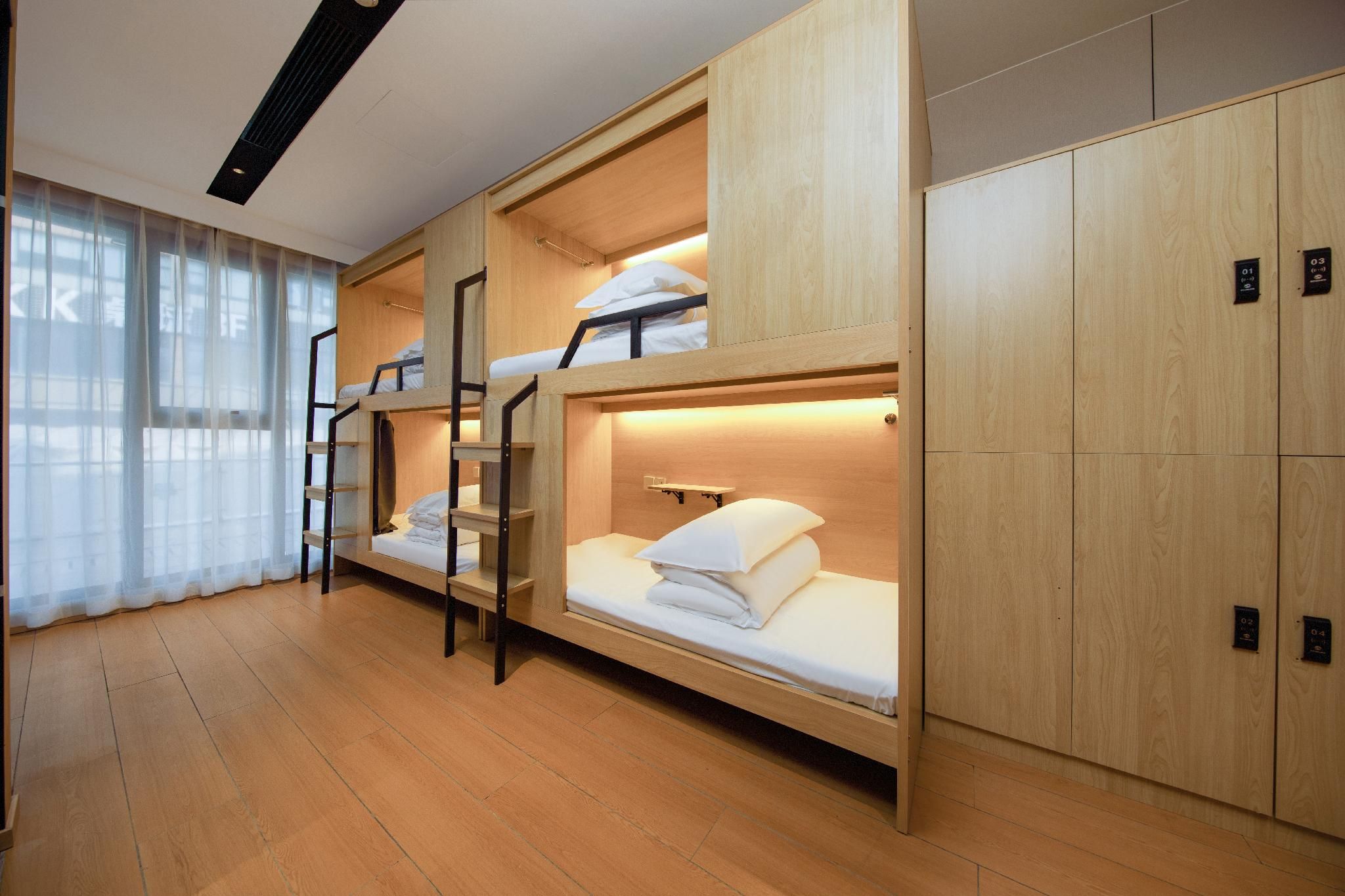 1 Person in 4-Bed Dormitory - Male Only