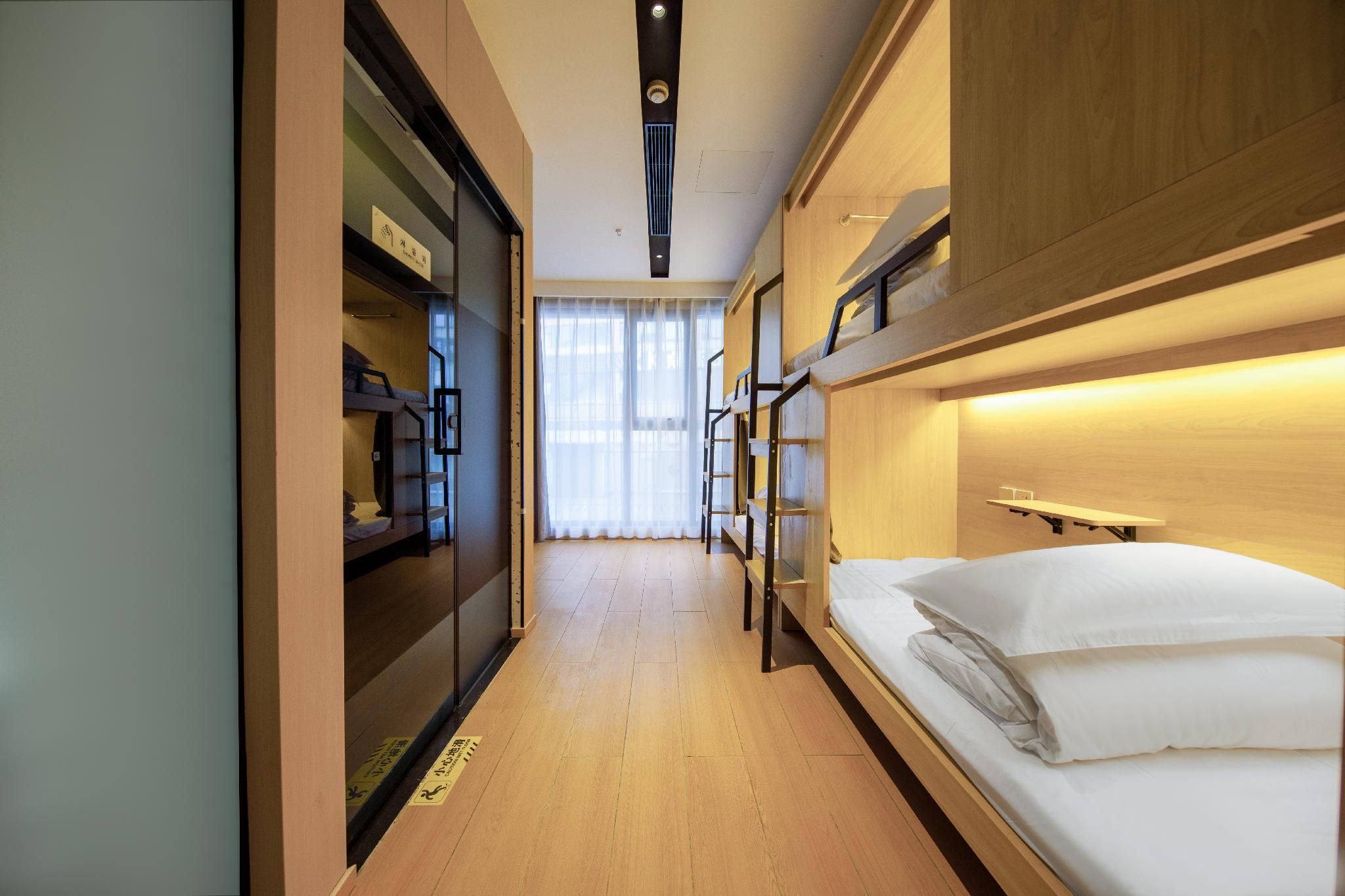 1 Person in 4-Bed Dormitory - Male Only
